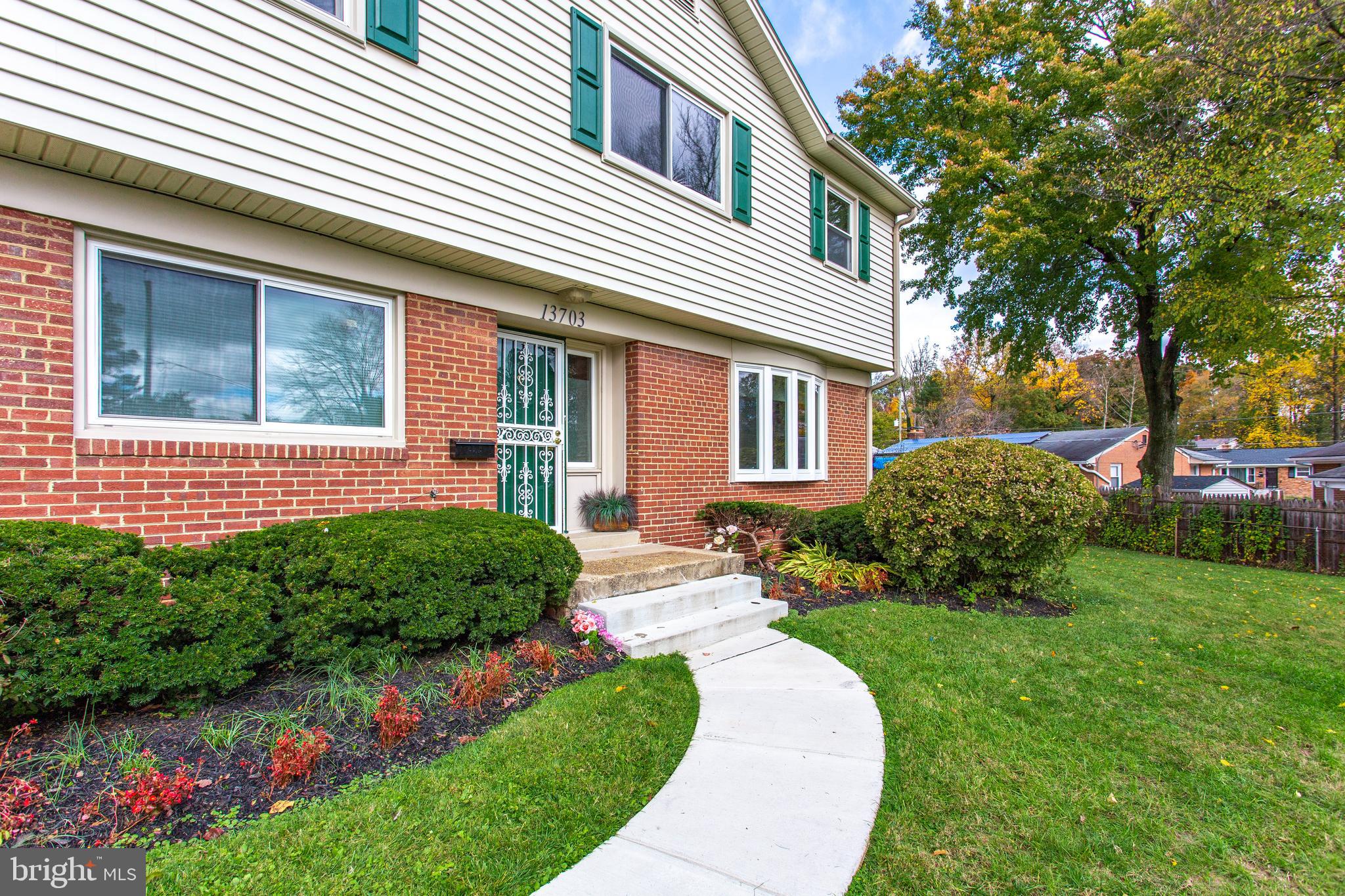 WHEATON WOODS - Residential