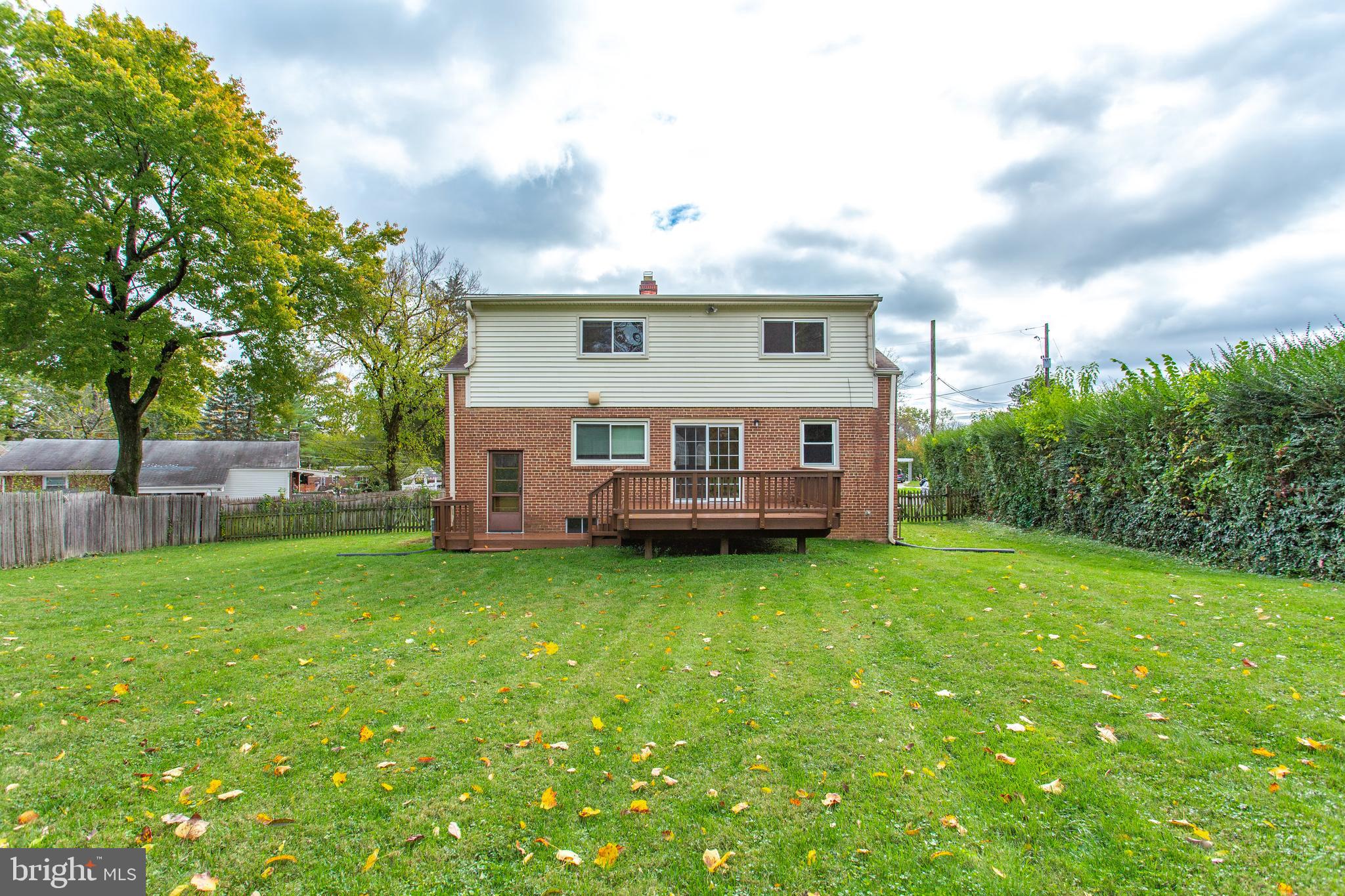 WHEATON WOODS - Residential