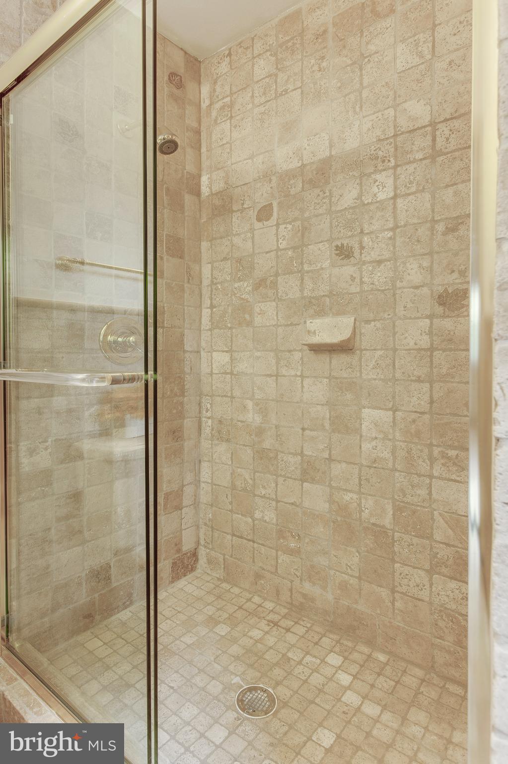 WHEATON WOODS - Residential