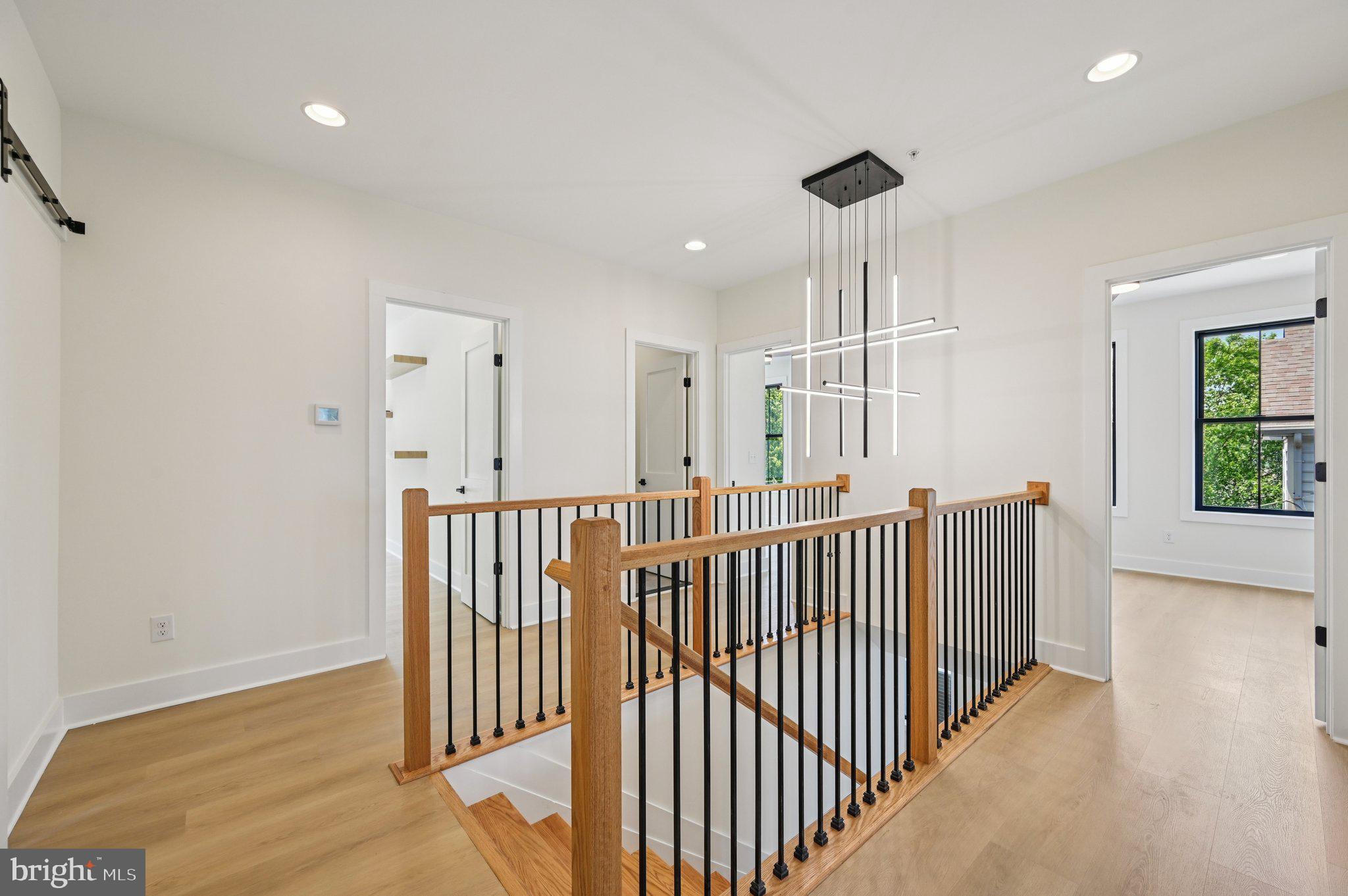 PERRYVILLE - Residential