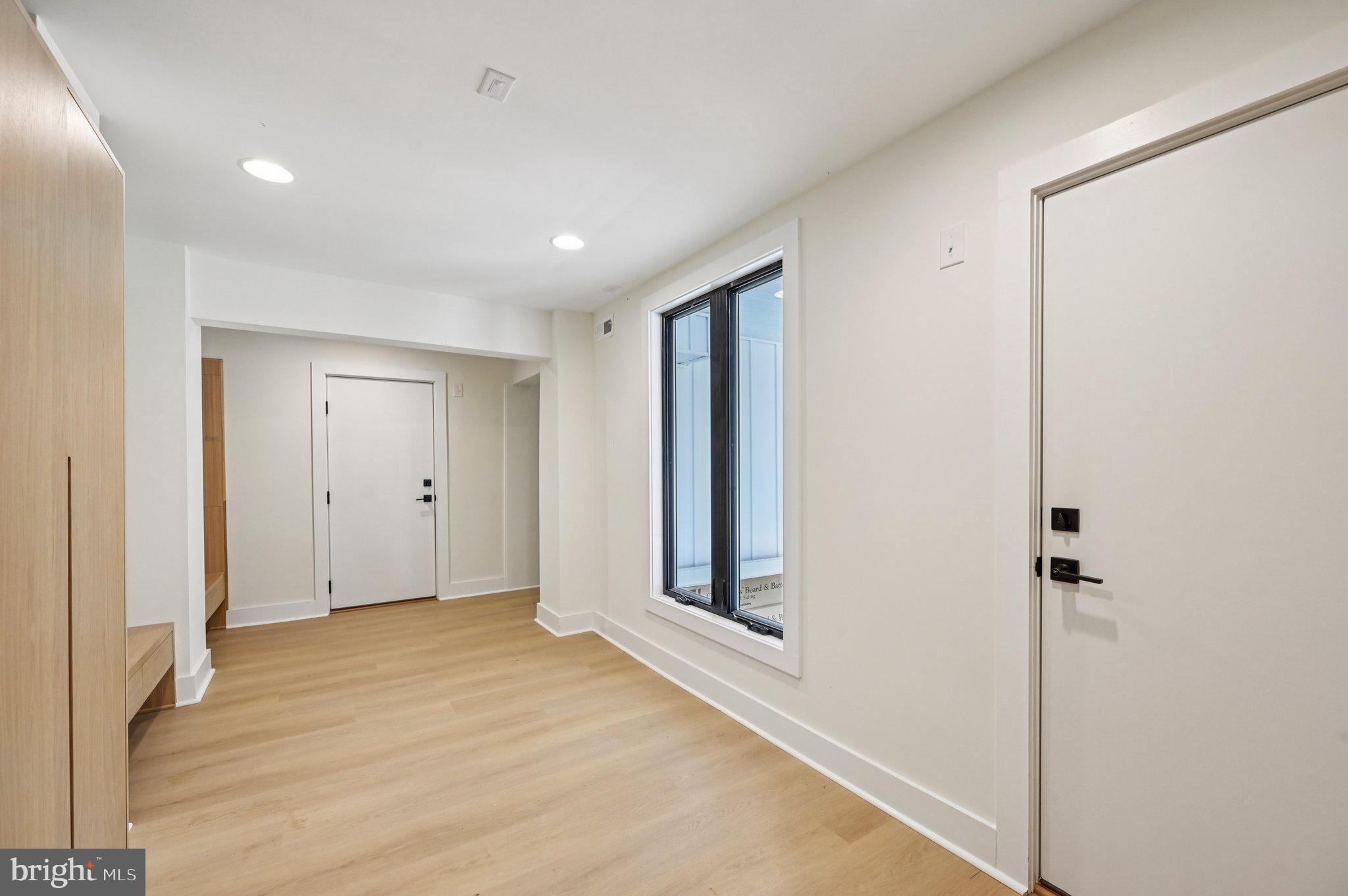 PERRYVILLE - Residential