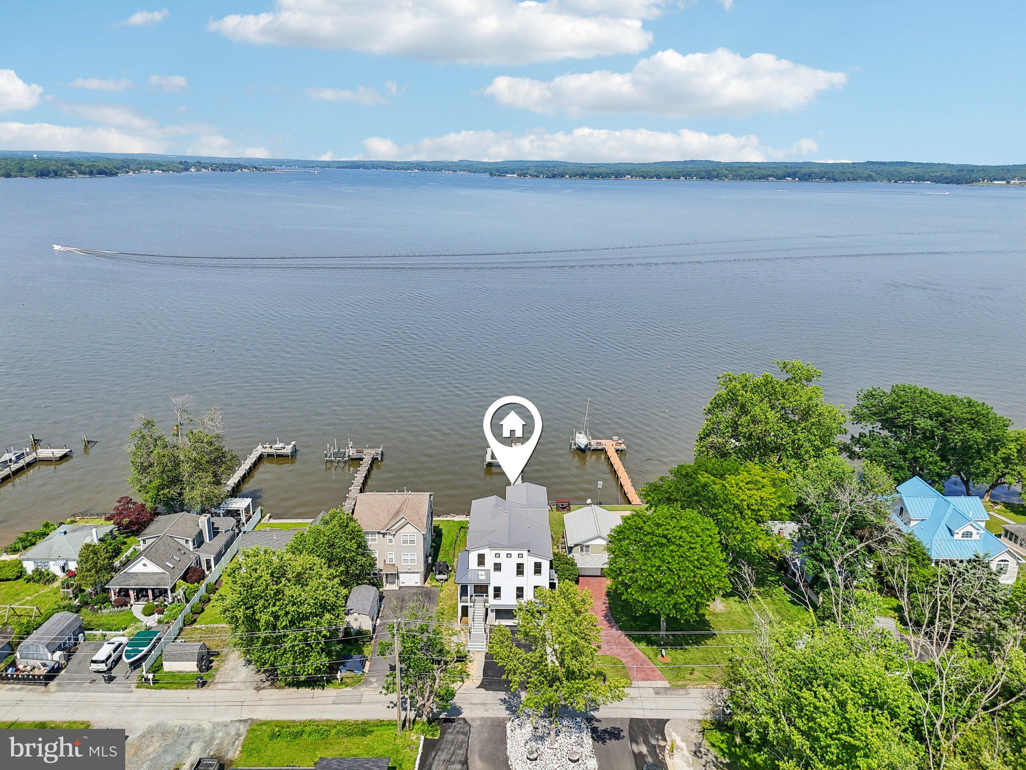 PERRYVILLE - Residential