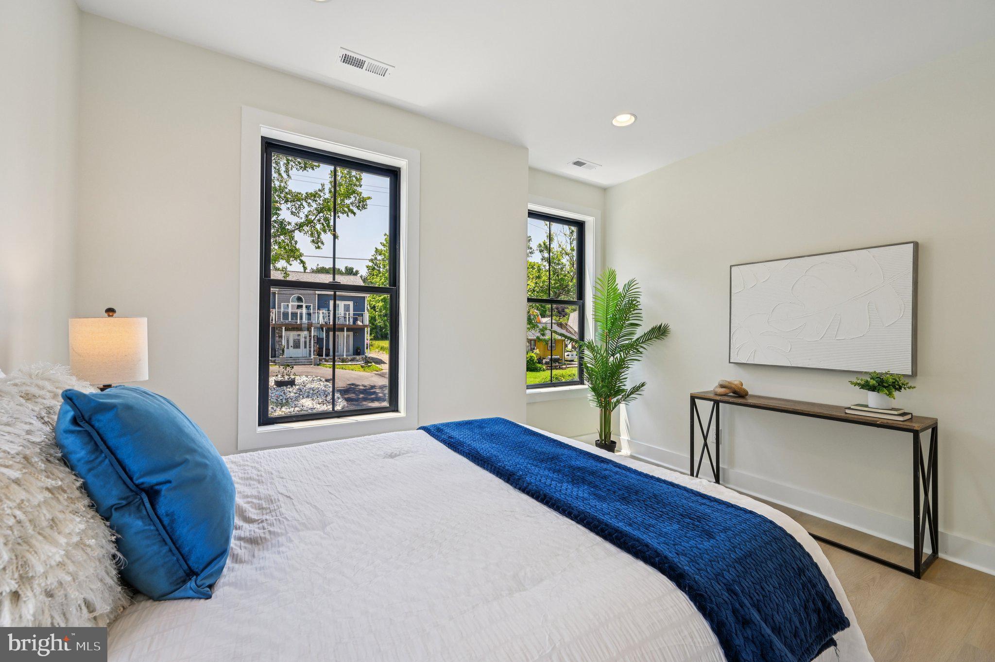 PERRYVILLE - Residential