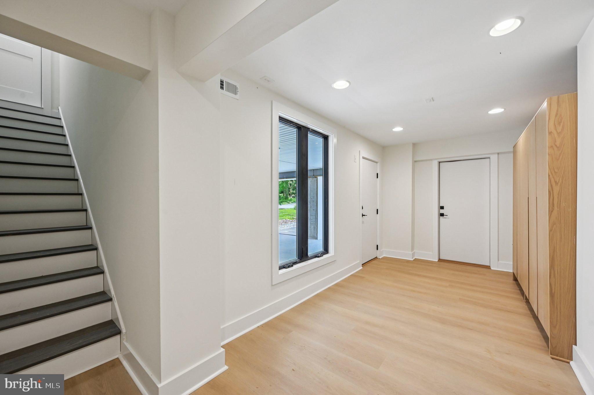 PERRYVILLE - Residential