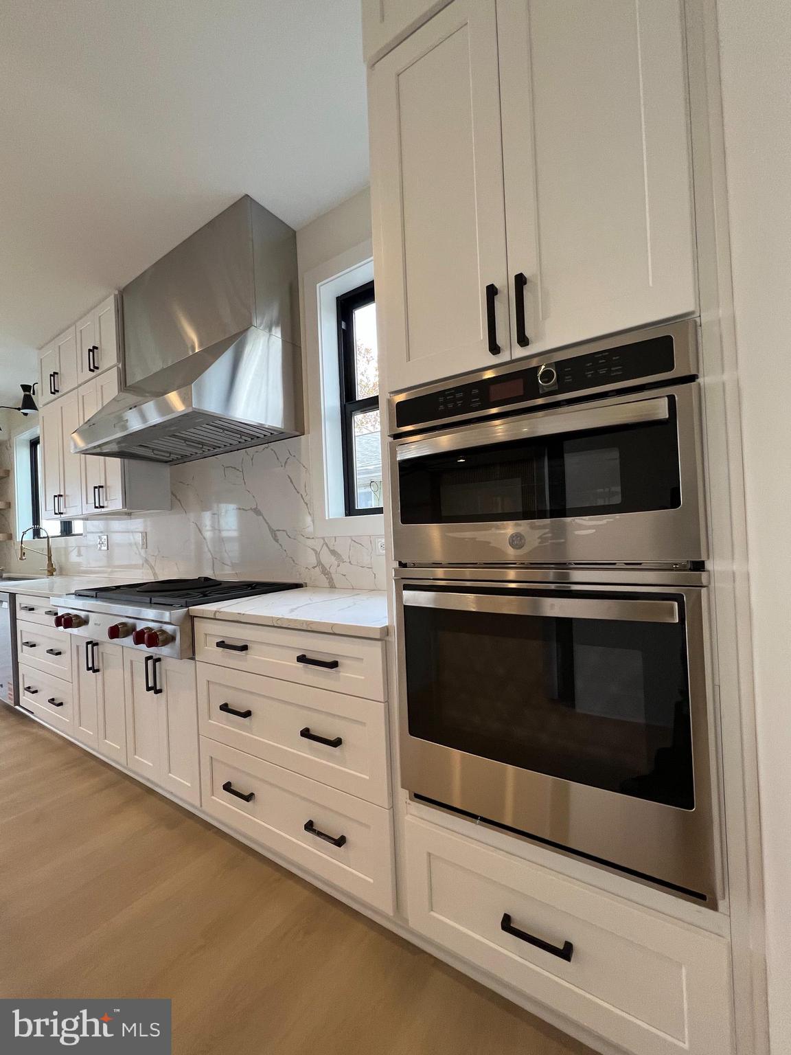 PERRYVILLE - Residential