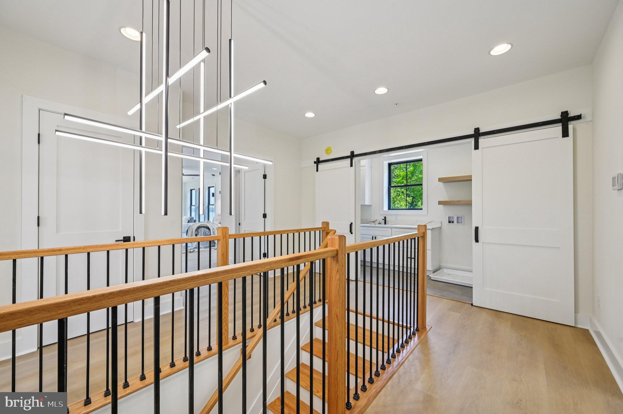 PERRYVILLE - Residential