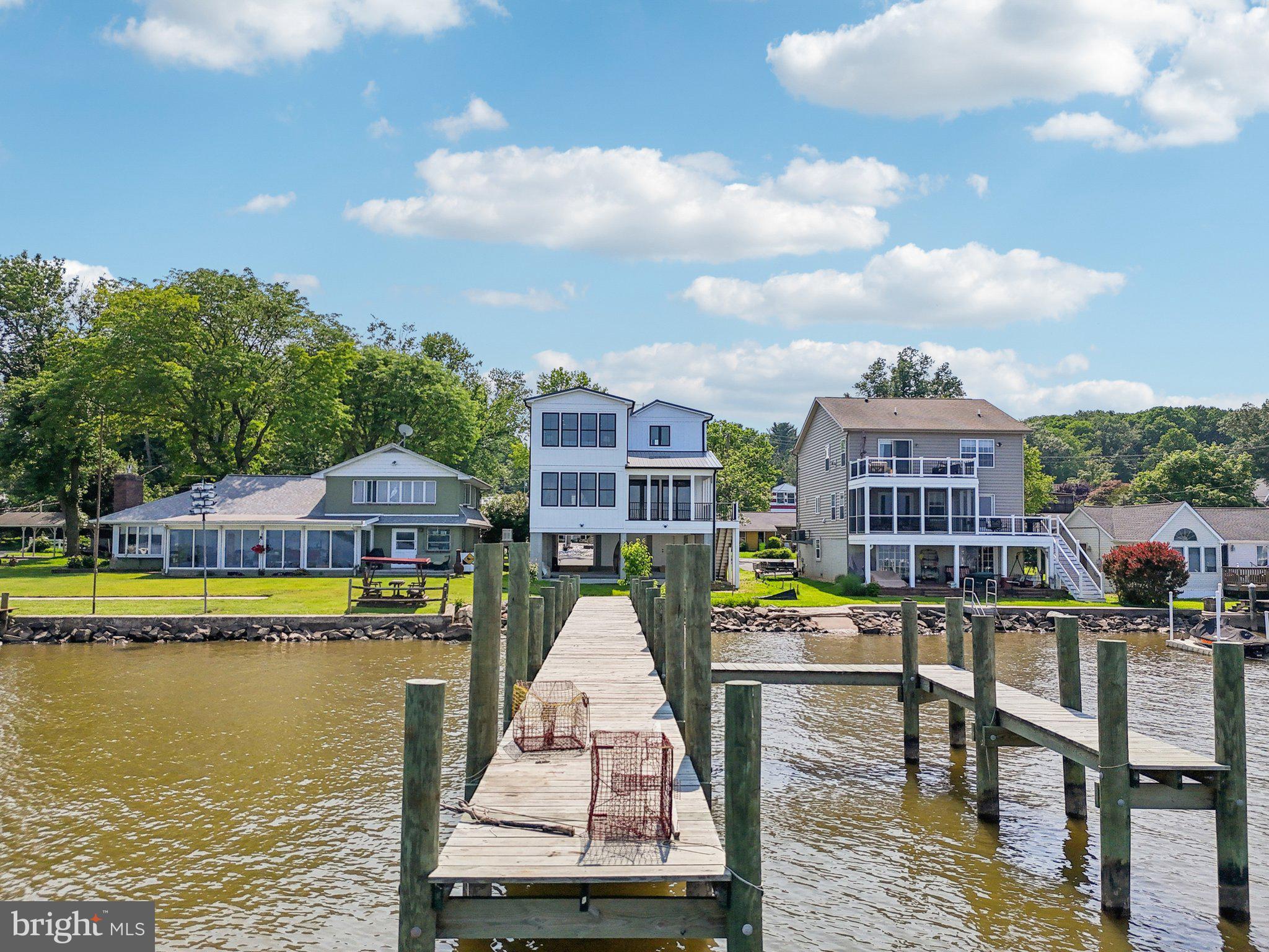 PERRYVILLE - Residential