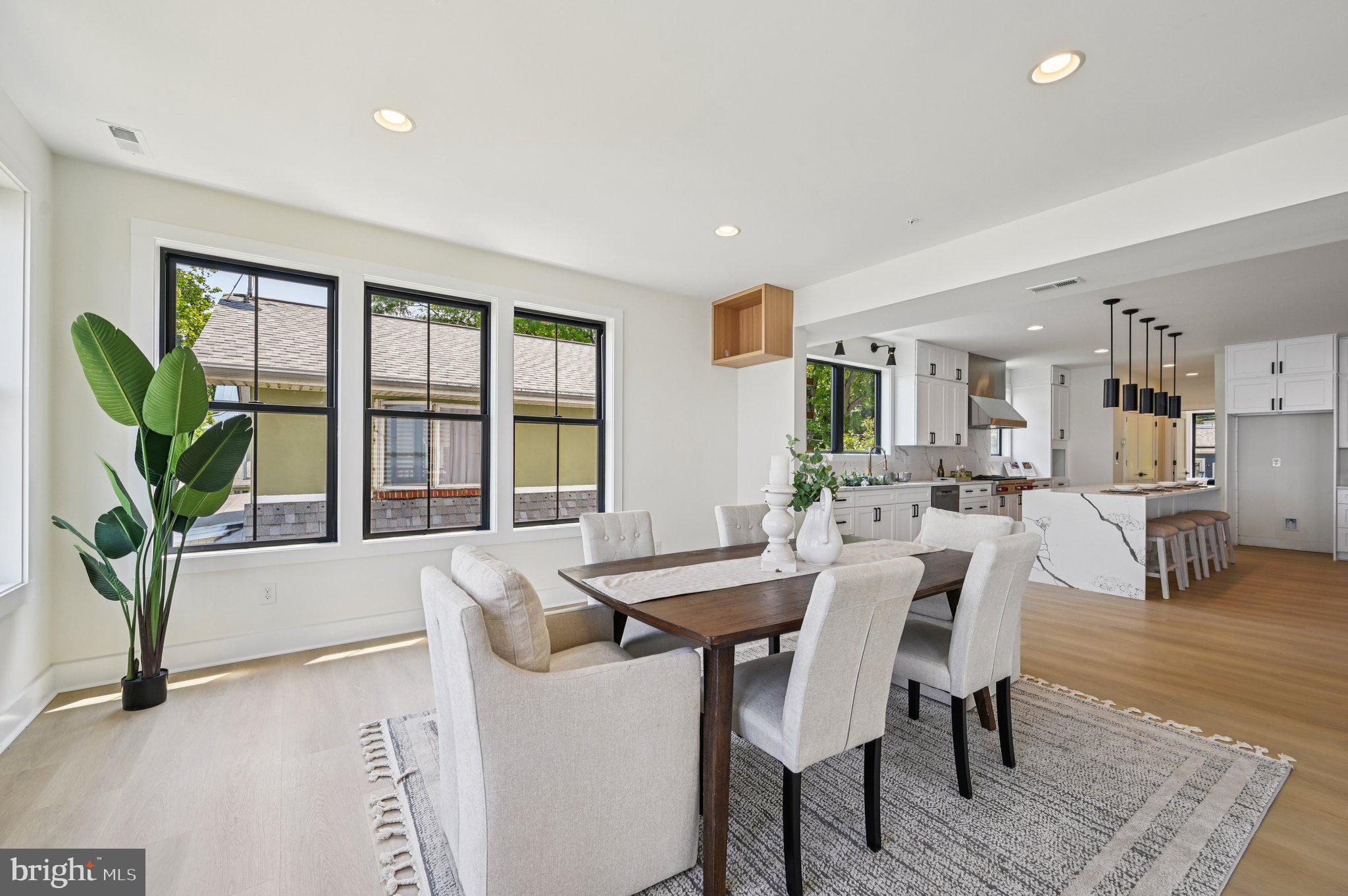 PERRYVILLE - Residential