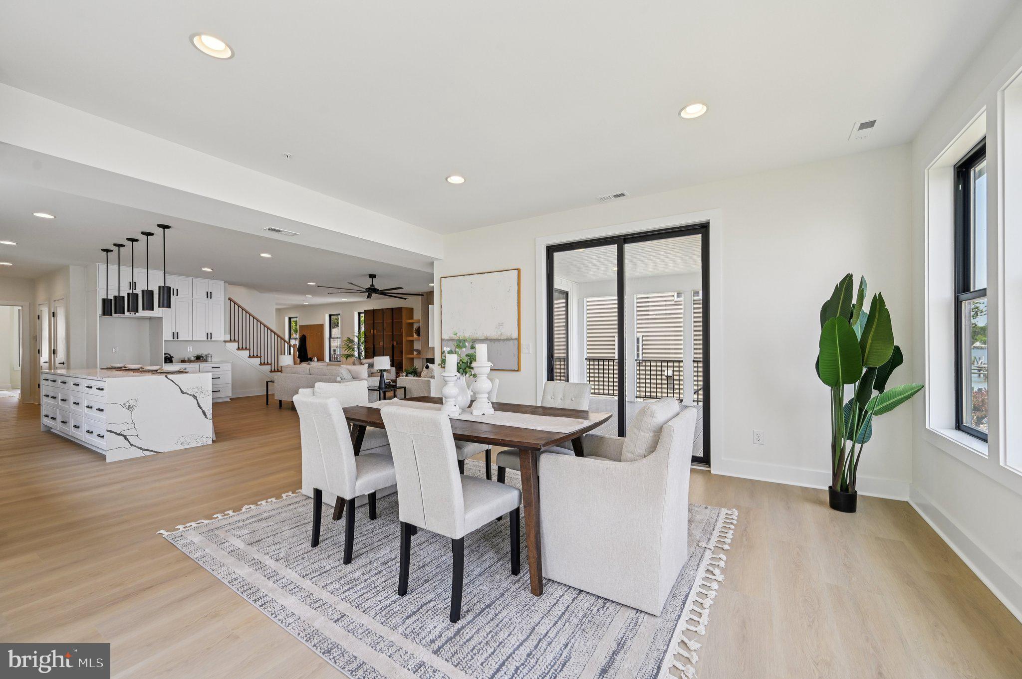 PERRYVILLE - Residential