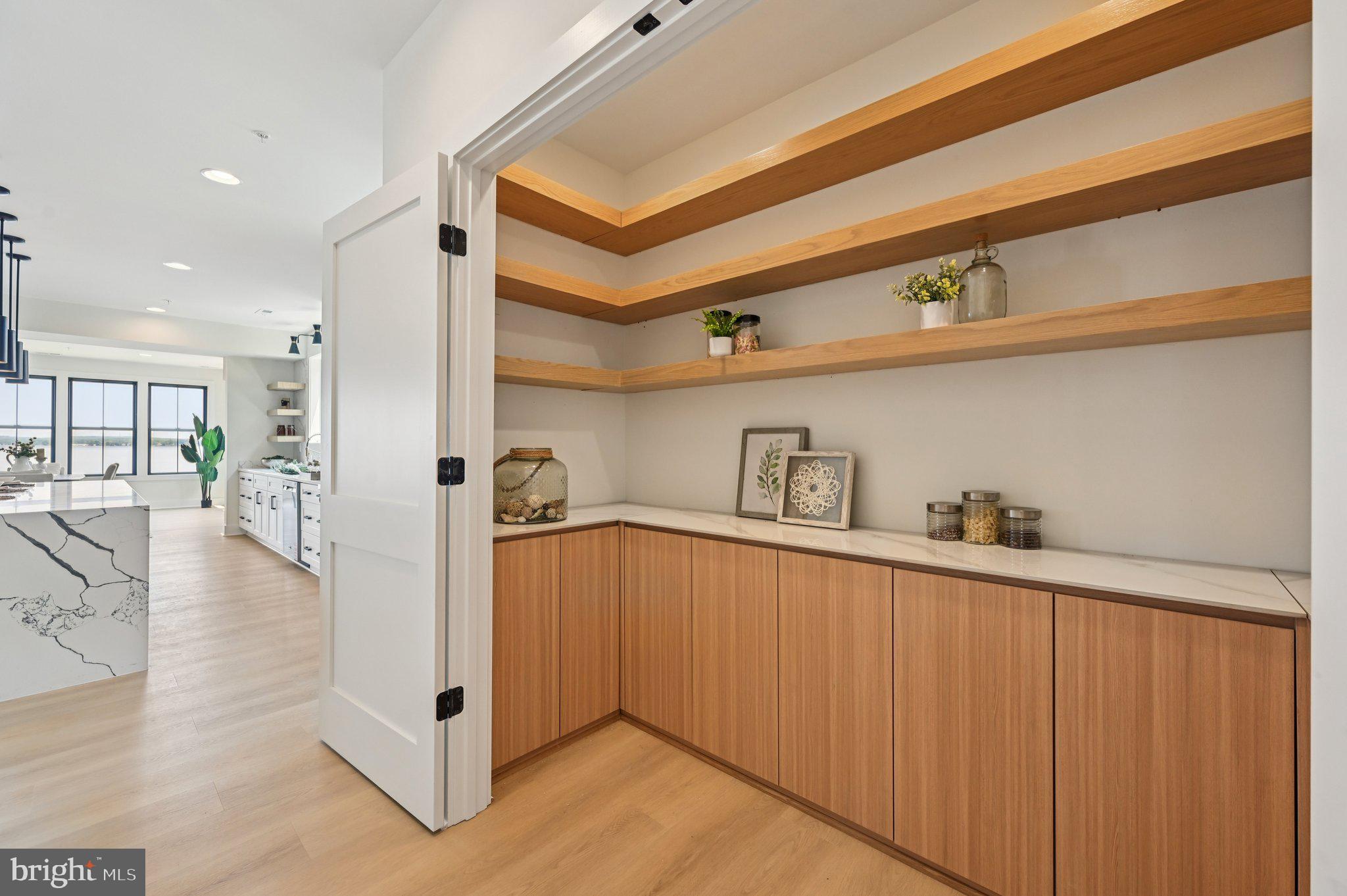 PERRYVILLE - Residential