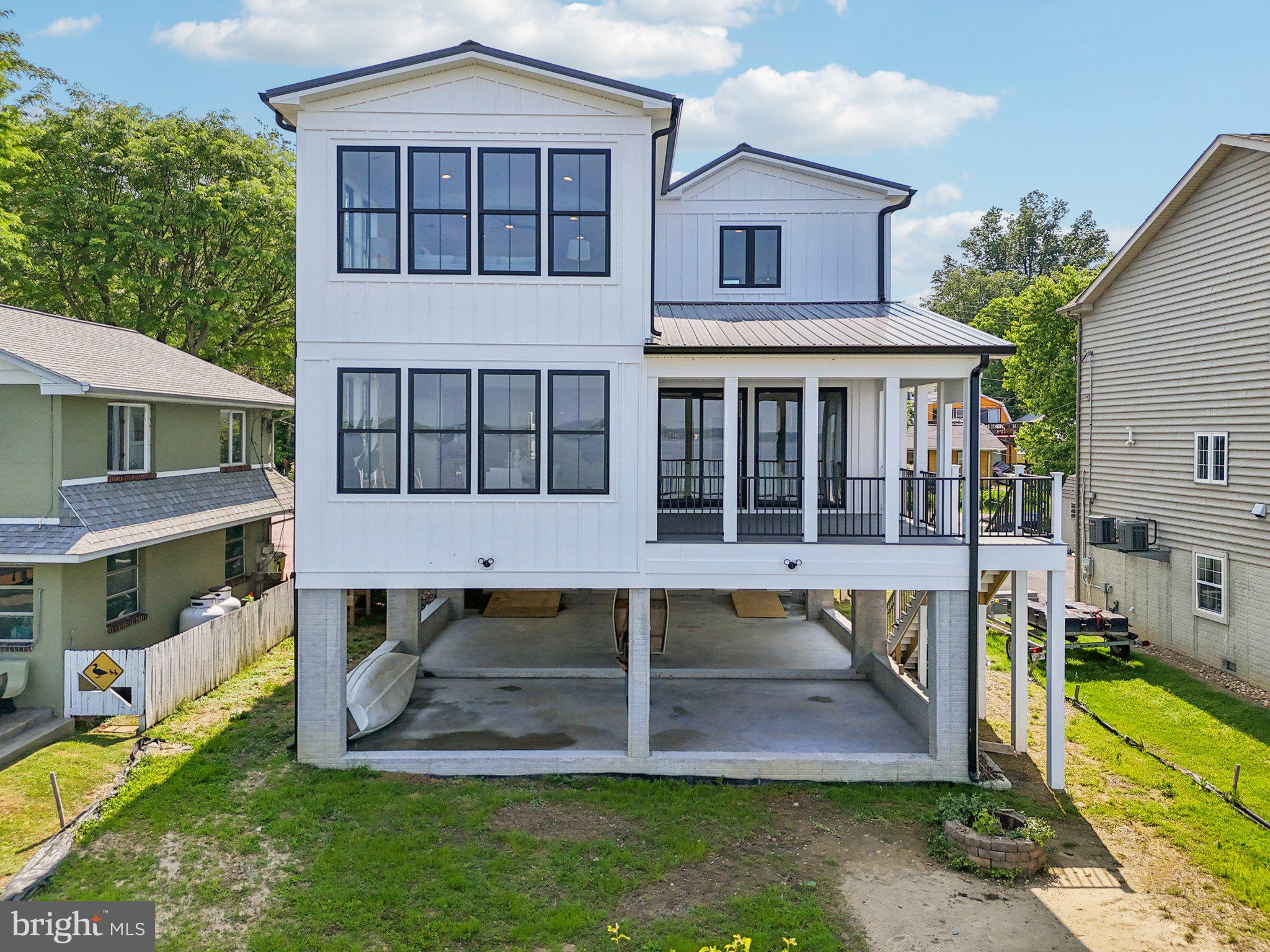 PERRYVILLE - Residential