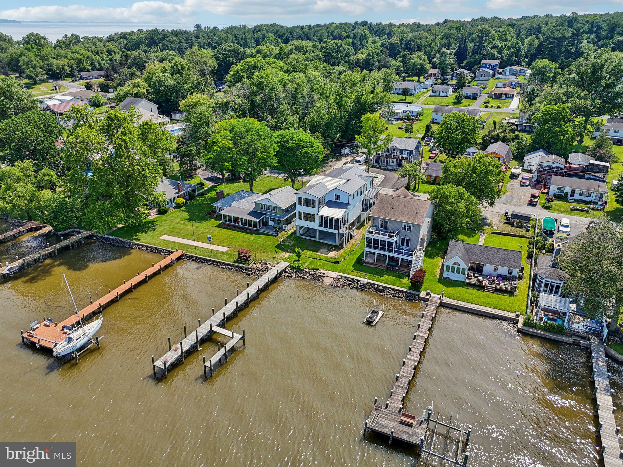 PERRYVILLE - Residential