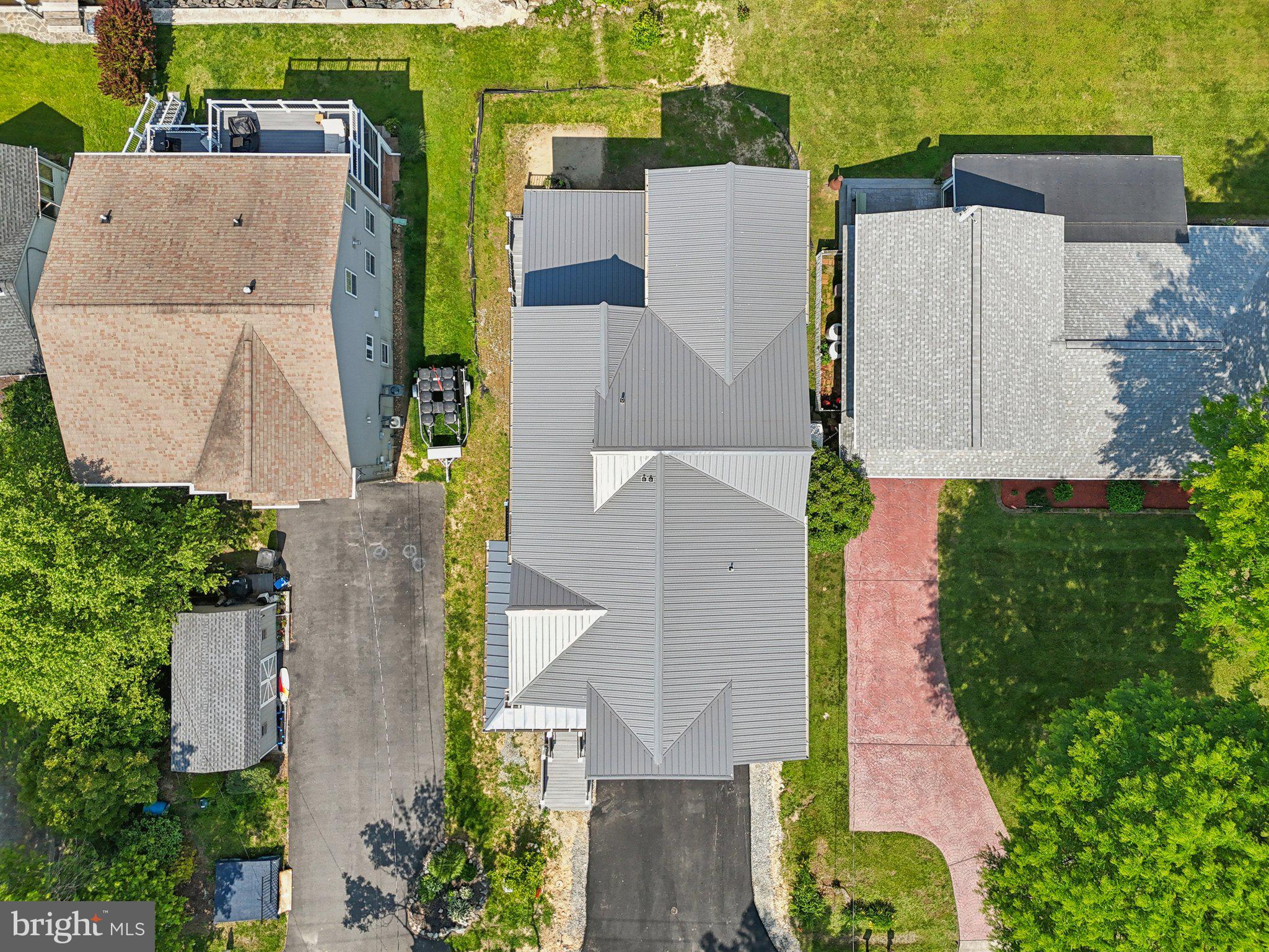 PERRYVILLE - Residential