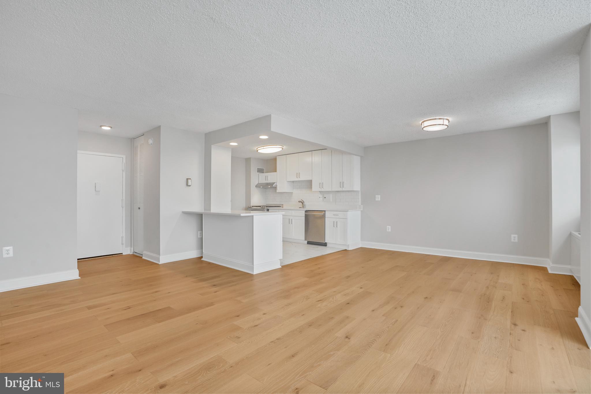 1225 MARTHA CUSTIS DRIVE 1116