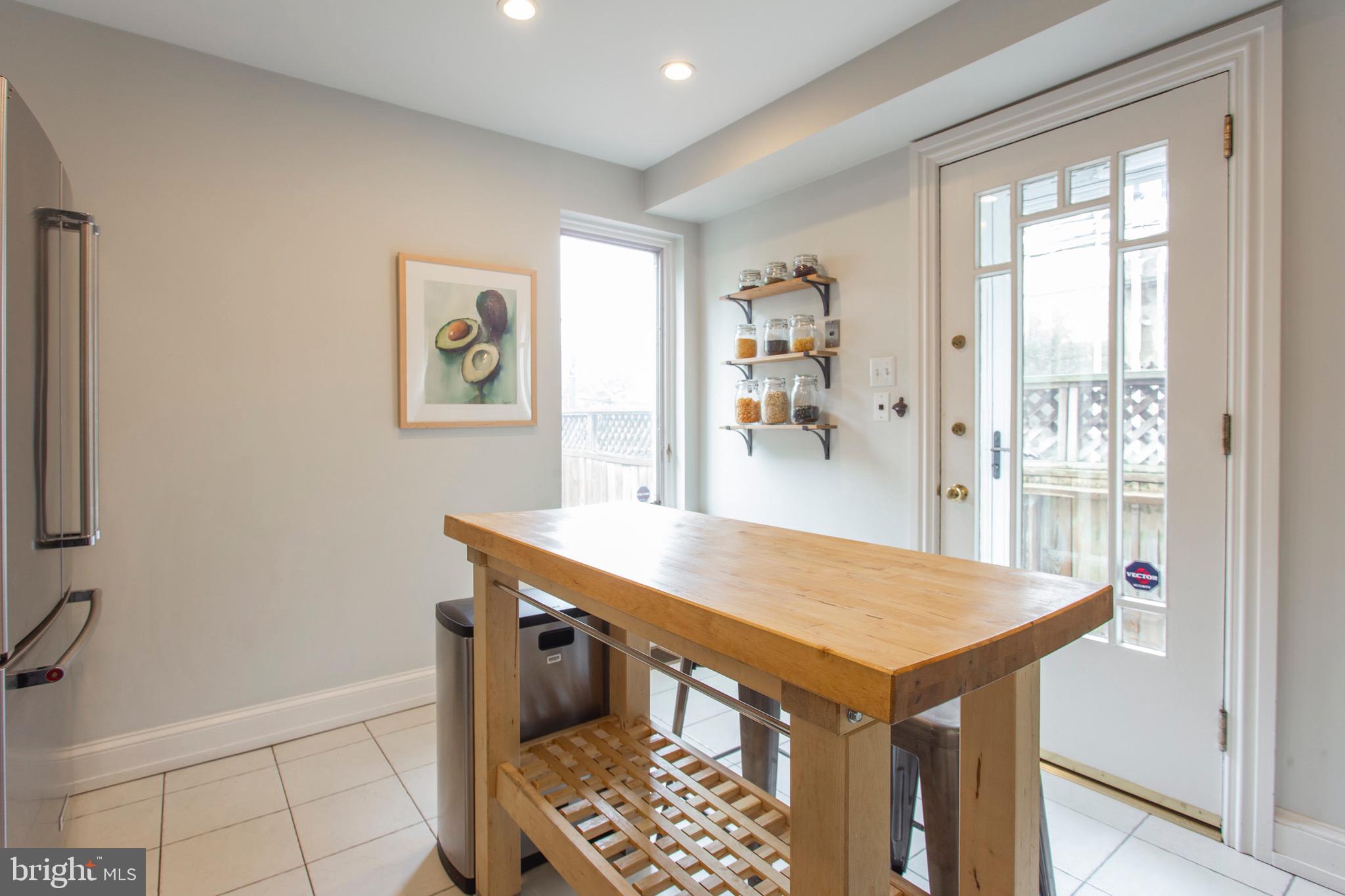 SPRING GARDEN - Residential