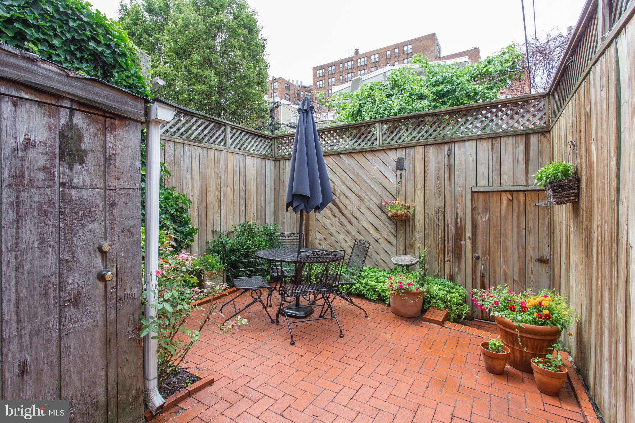 SPRING GARDEN - Residential