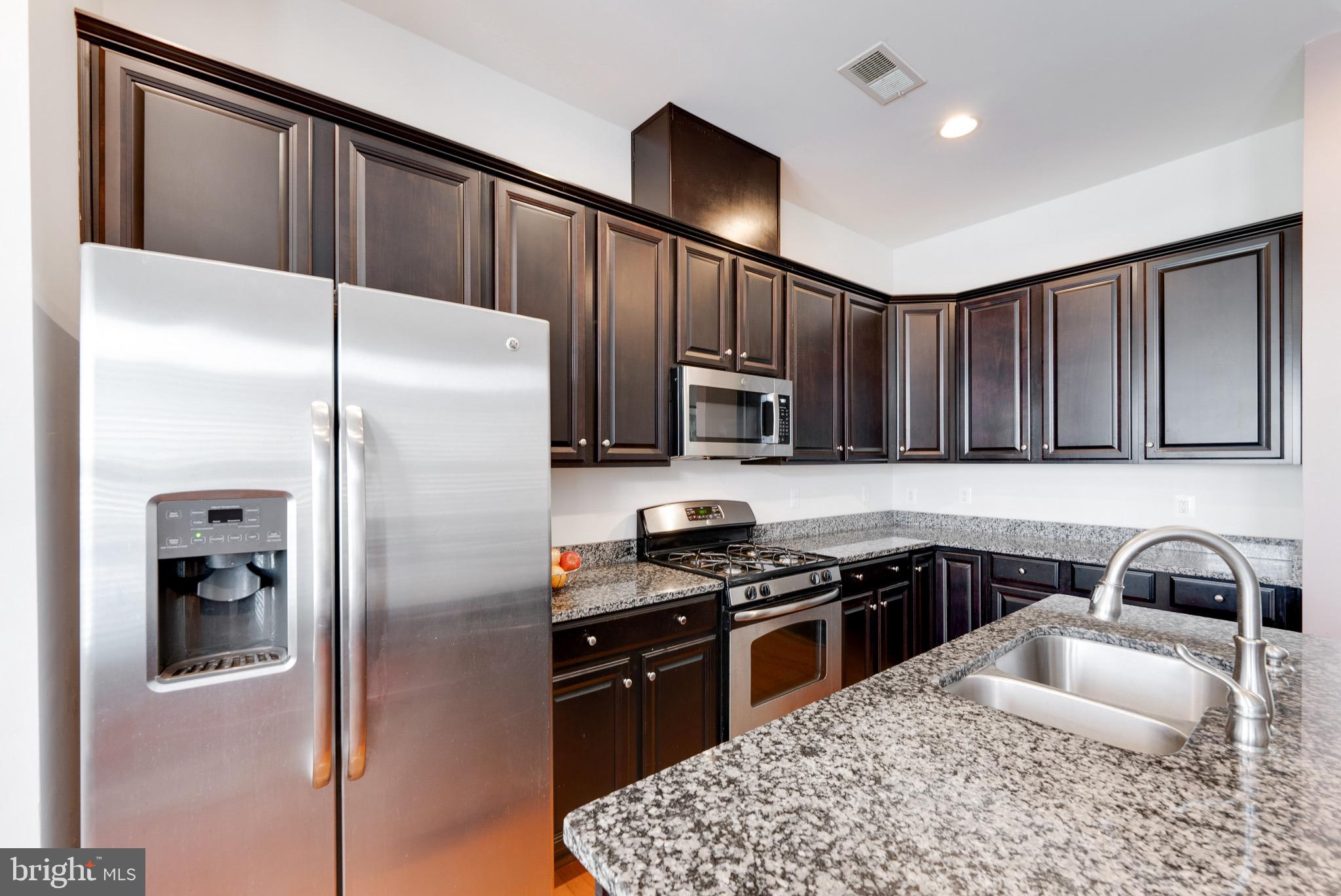 BRAMBLETON OVERLOOK - Residential