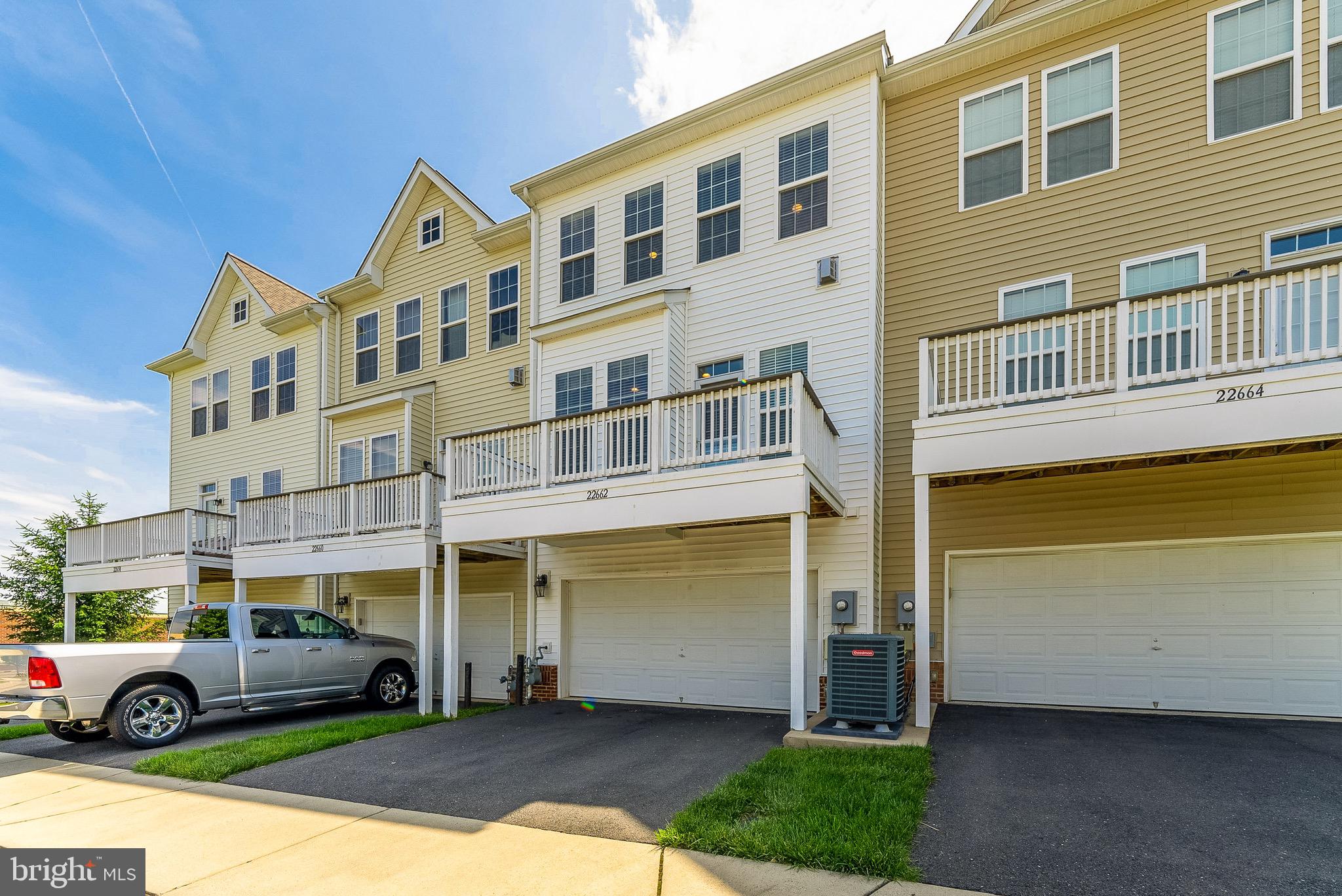 BRAMBLETON OVERLOOK - Residential