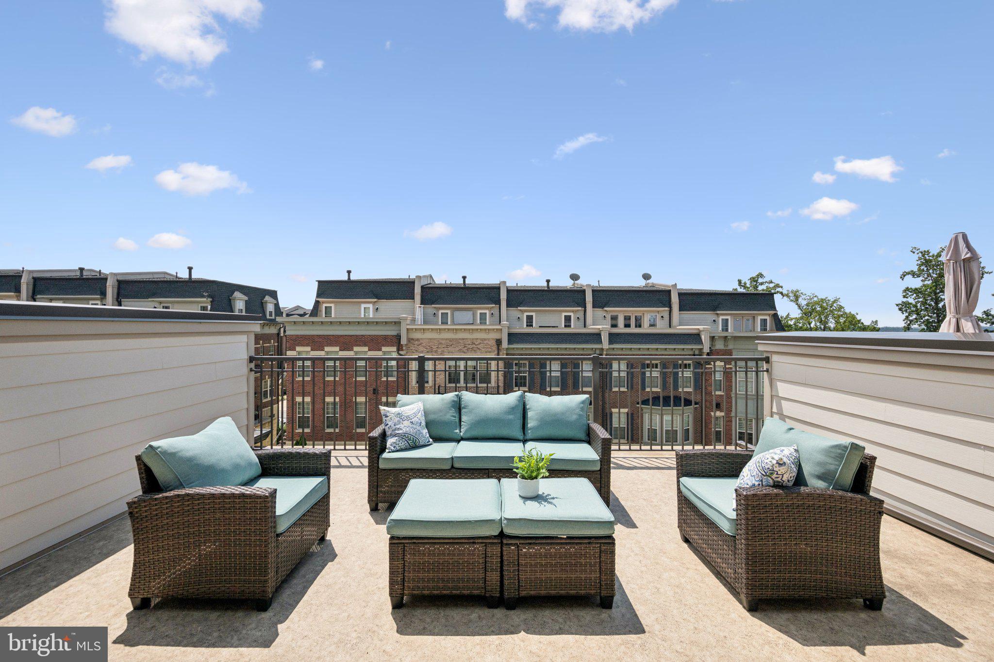 POTOMAC OVERLOOK AT NATIONAL HARBOR - Residential