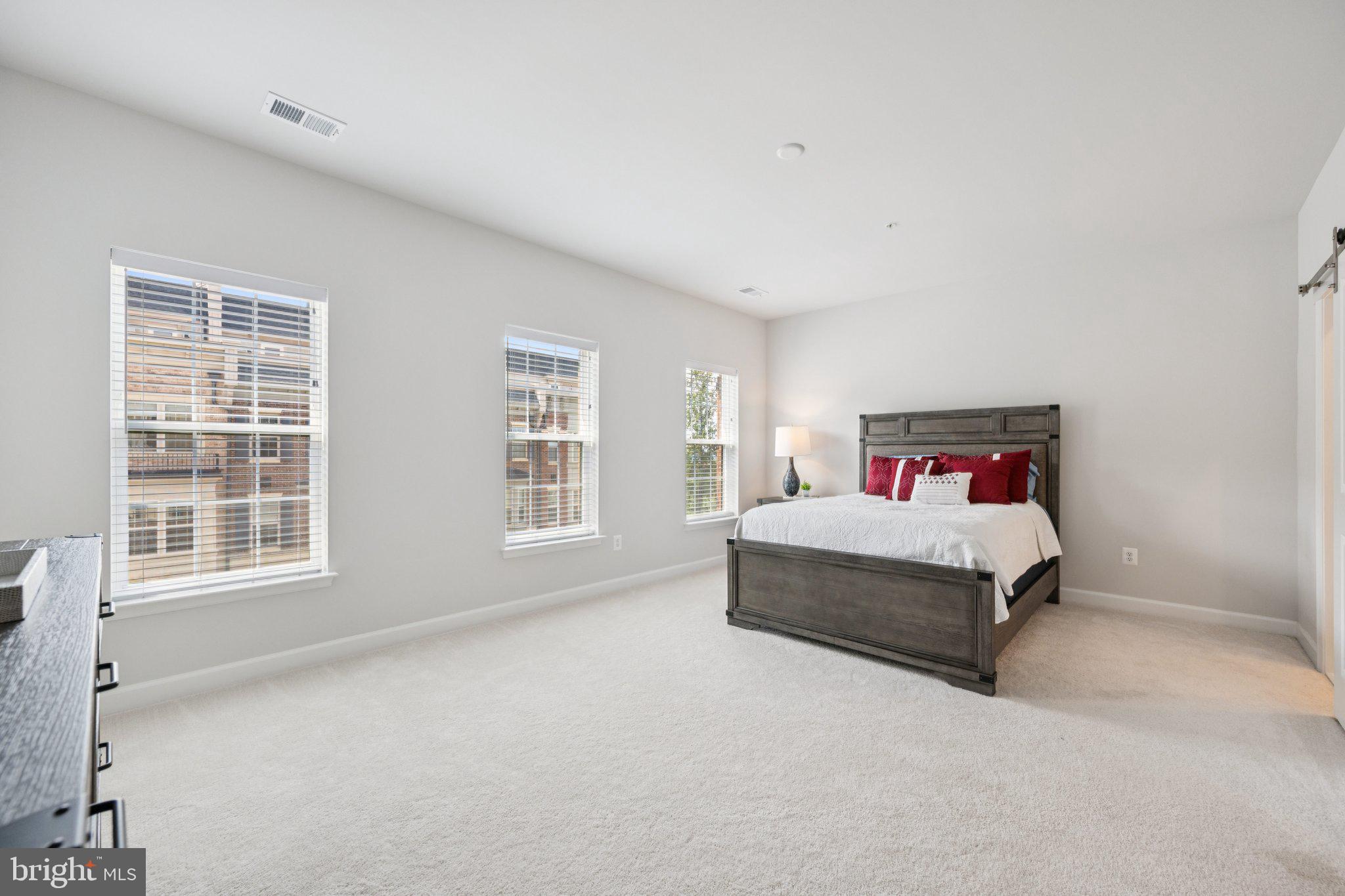 POTOMAC OVERLOOK AT NATIONAL HARBOR - Residential