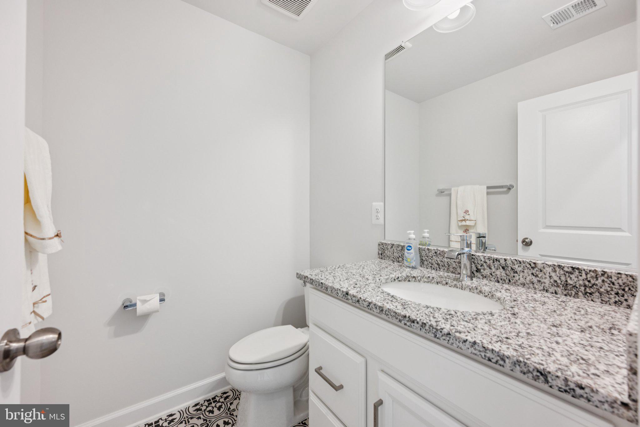 POTOMAC OVERLOOK AT NATIONAL HARBOR - Residential