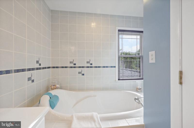 STONECREST NORTH - Residential