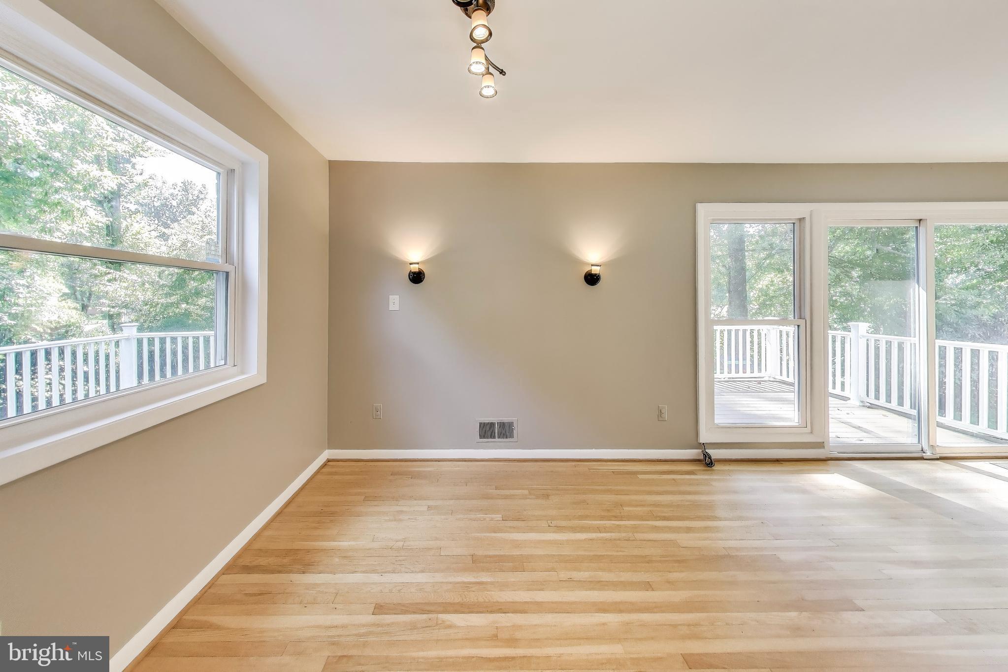 ROCK CREEK MANOR - Residential Lease