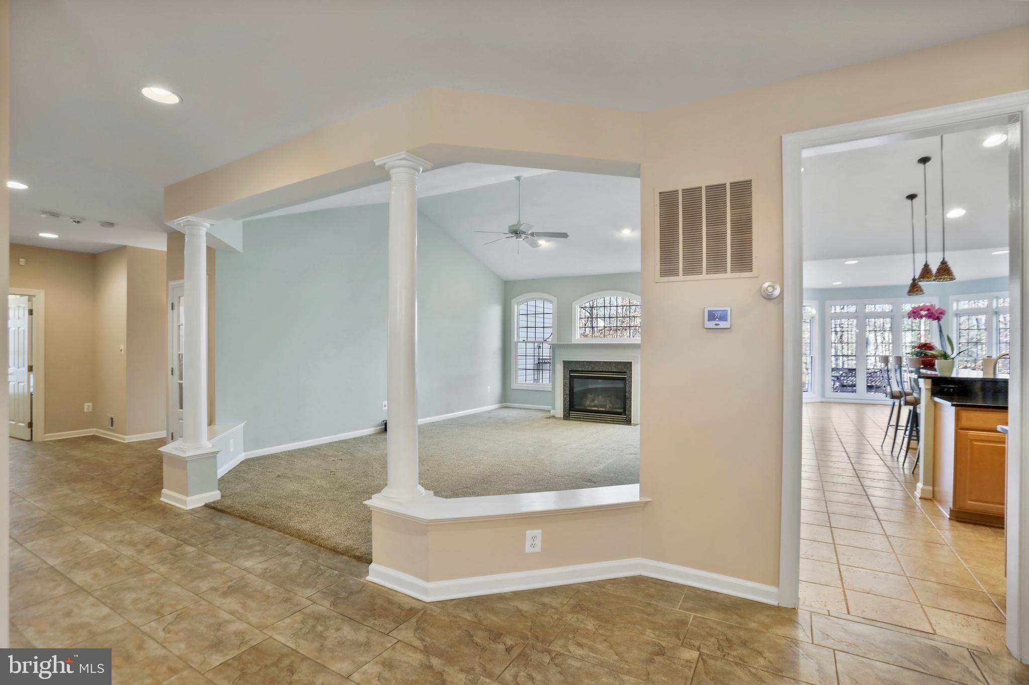 FOREST MANOR - Residential