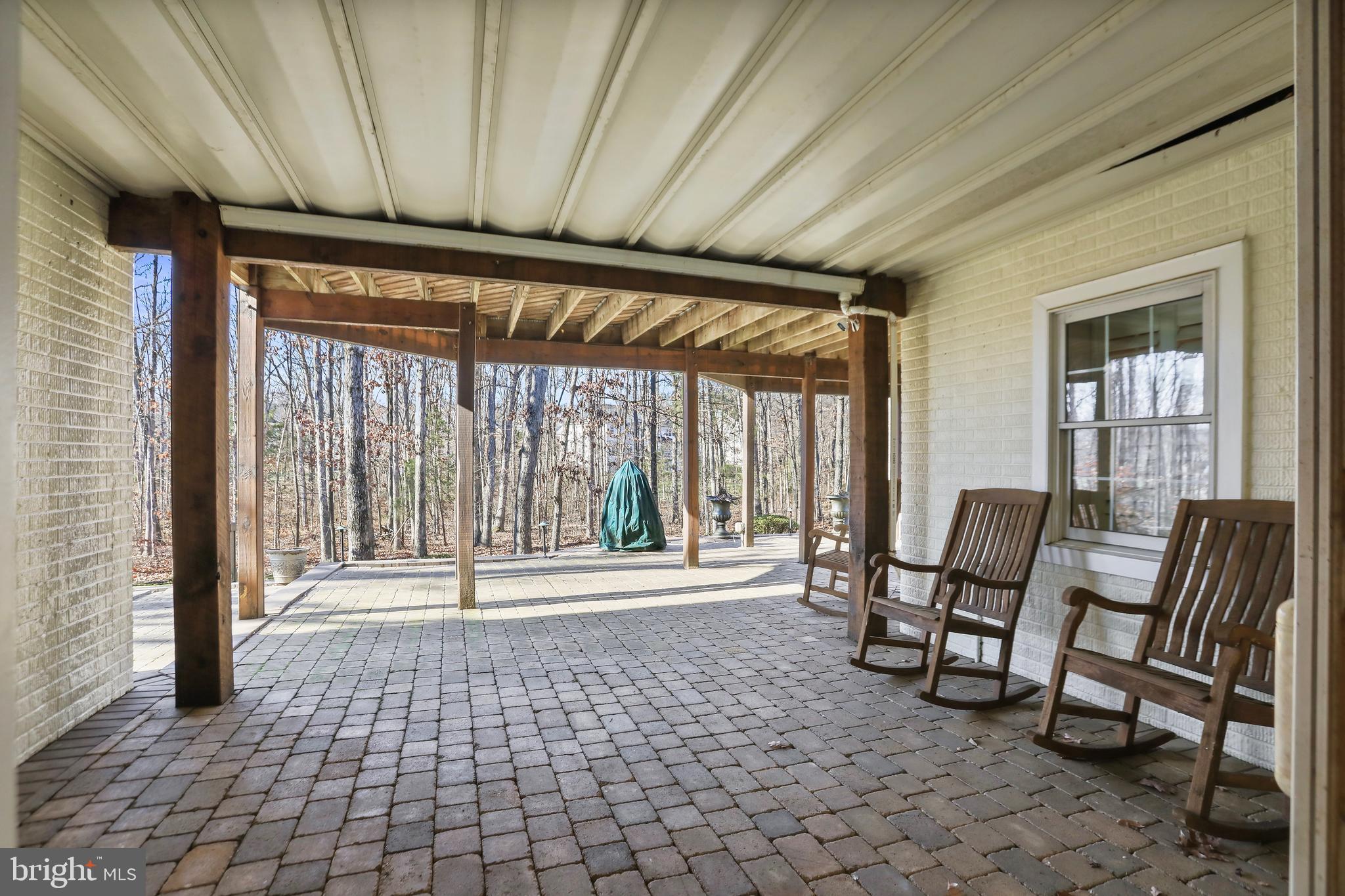 FOREST MANOR - Residential