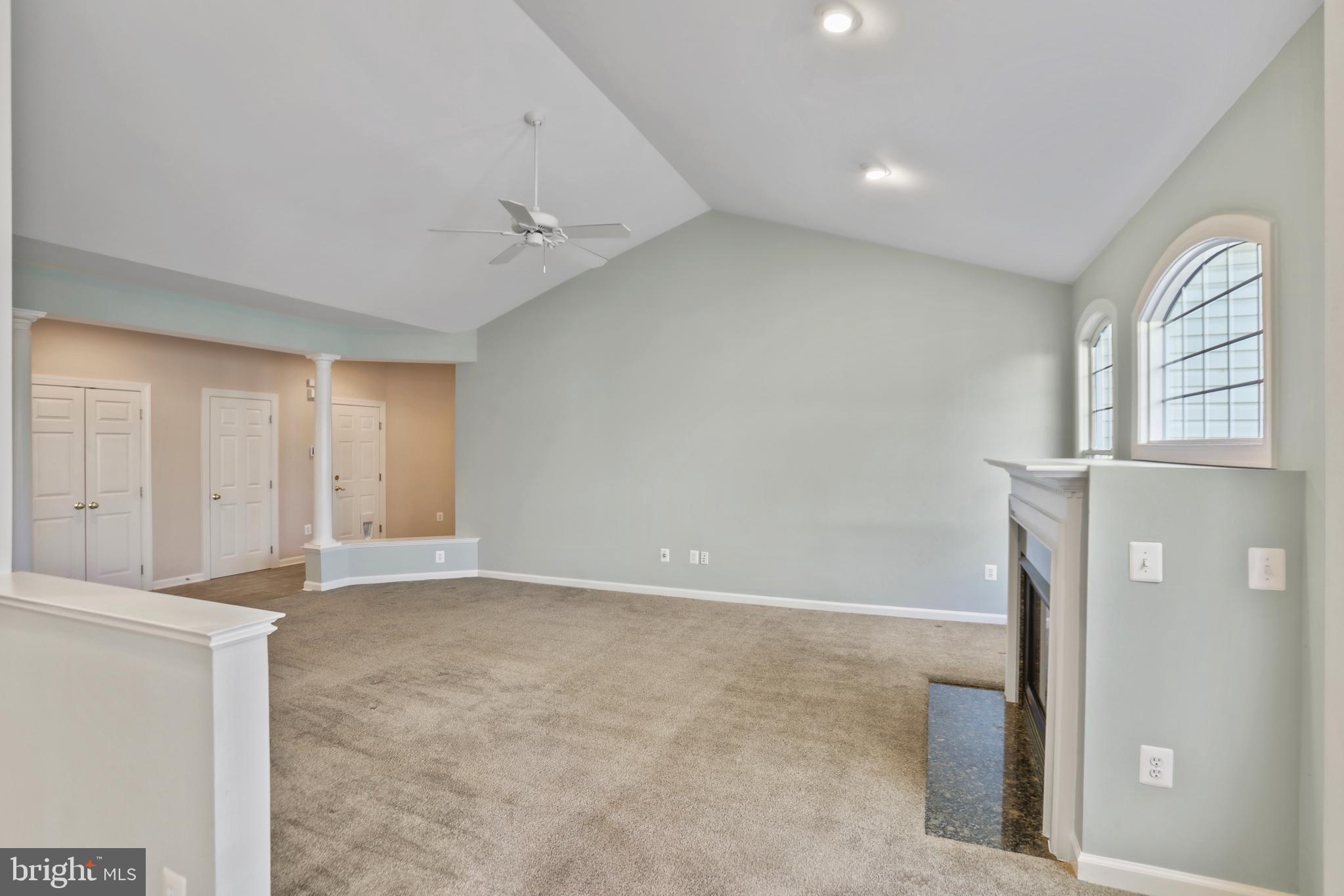 FOREST MANOR - Residential