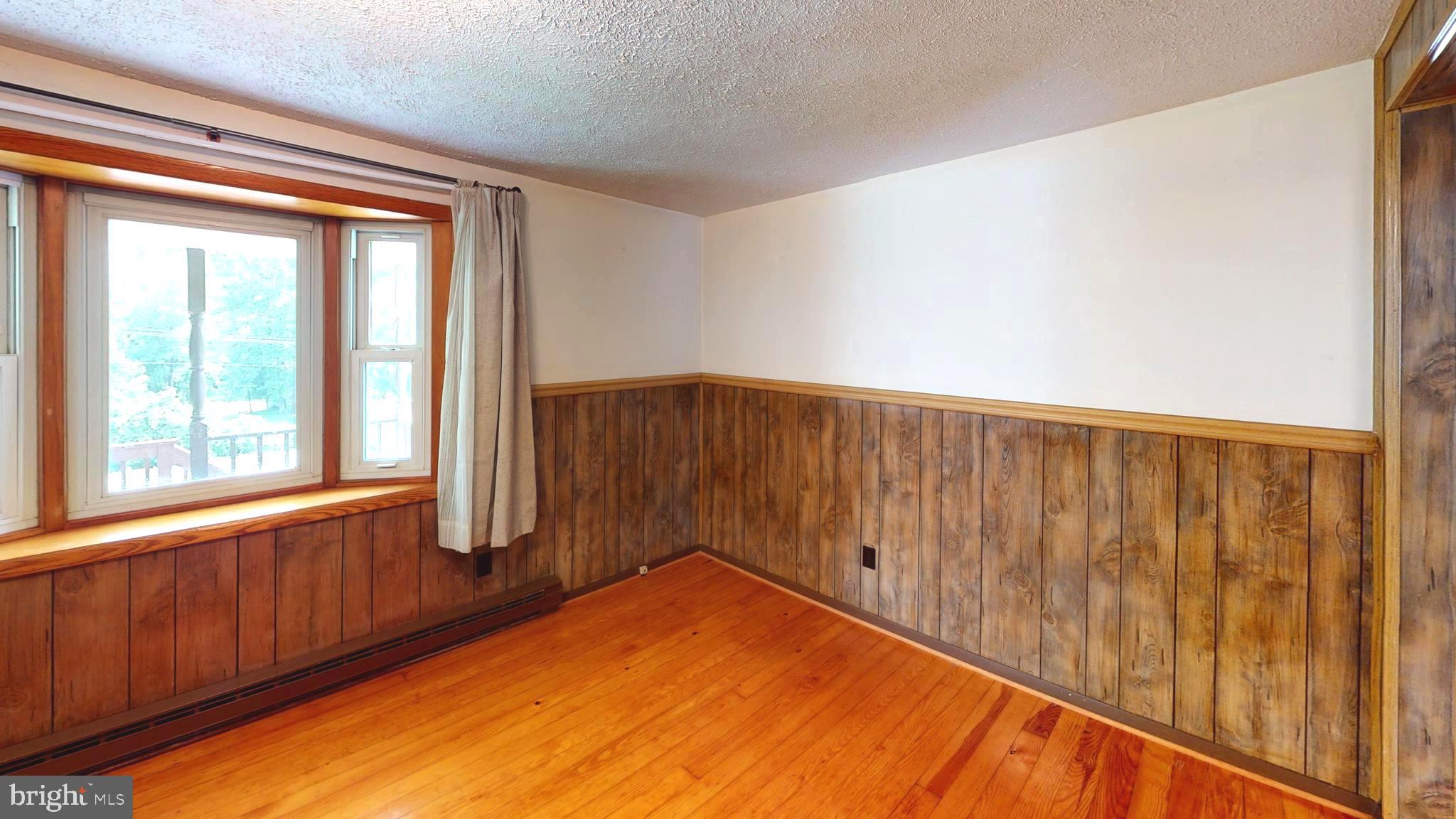 NONE UNRESTRICTED - Residential