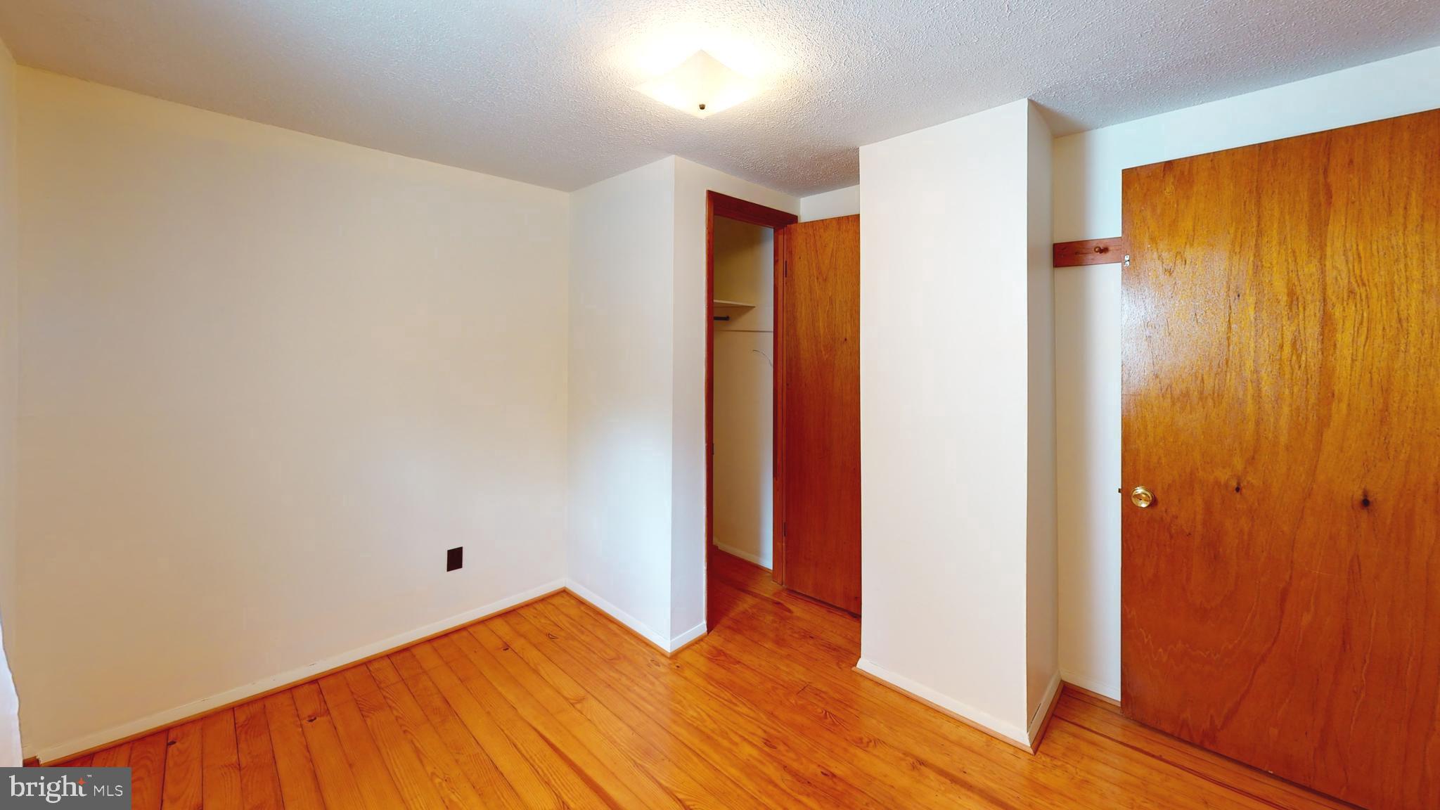 NONE UNRESTRICTED - Residential