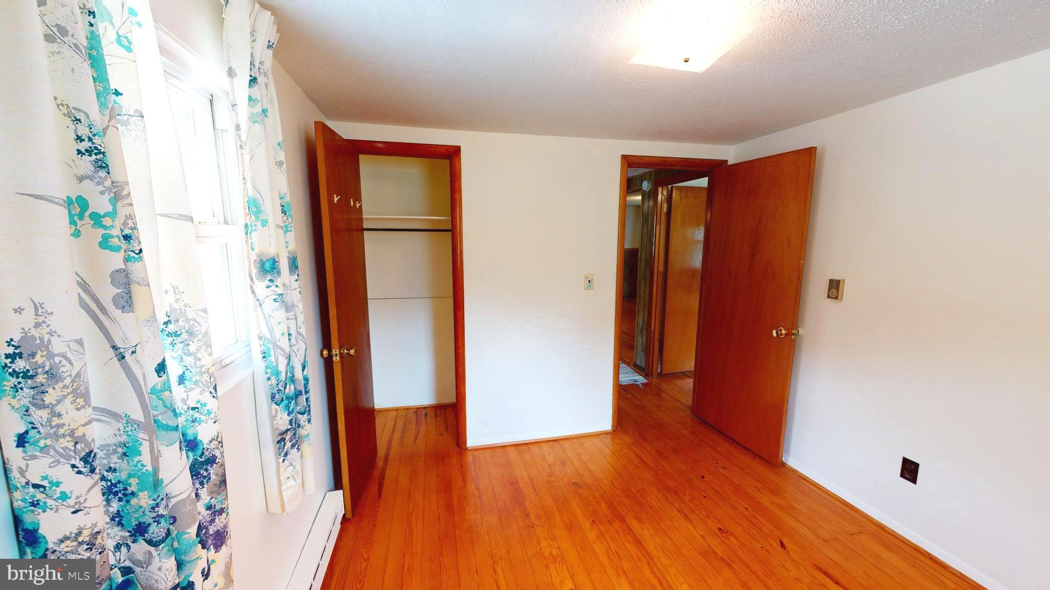 NONE UNRESTRICTED - Residential