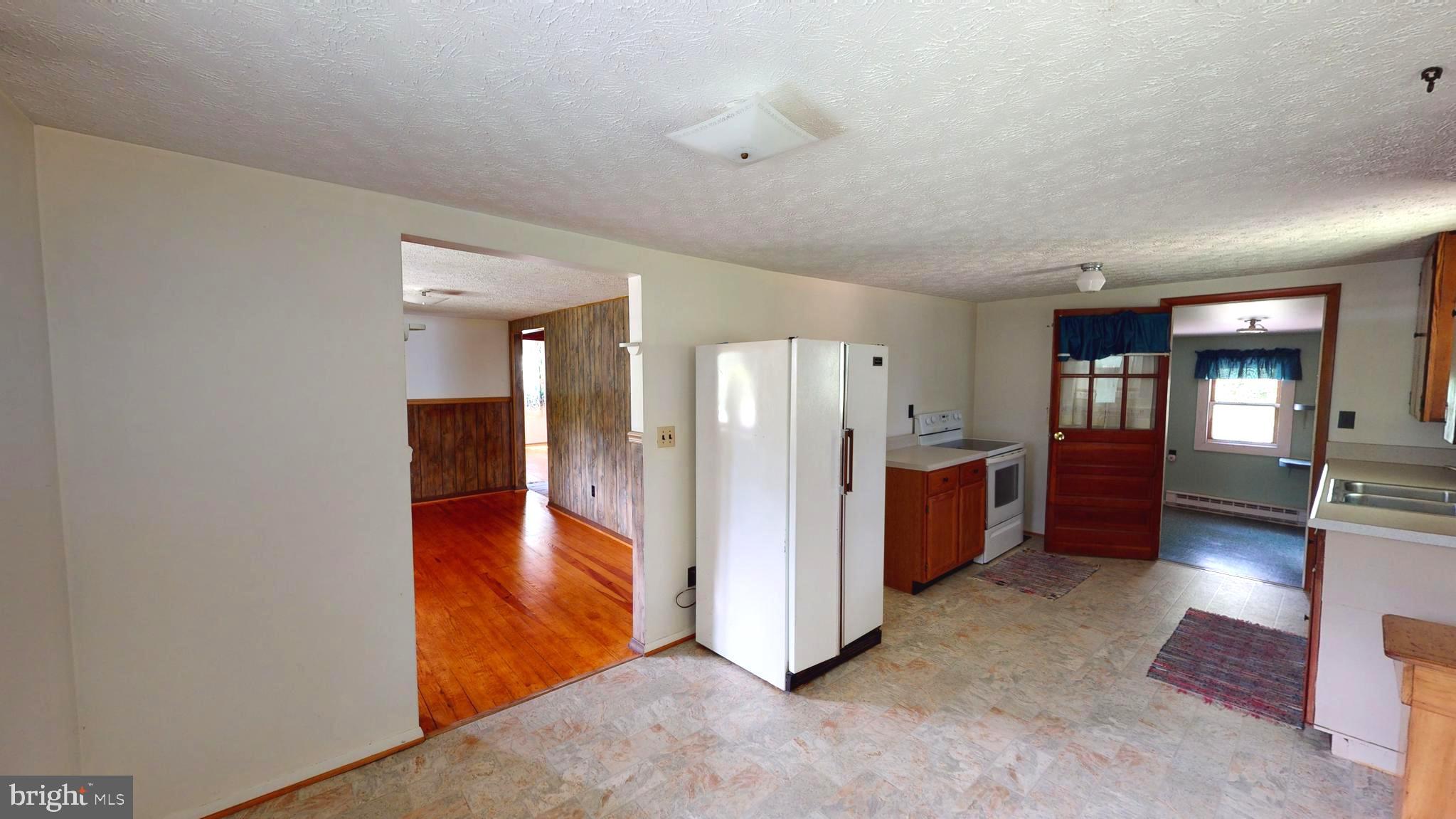 NONE UNRESTRICTED - Residential