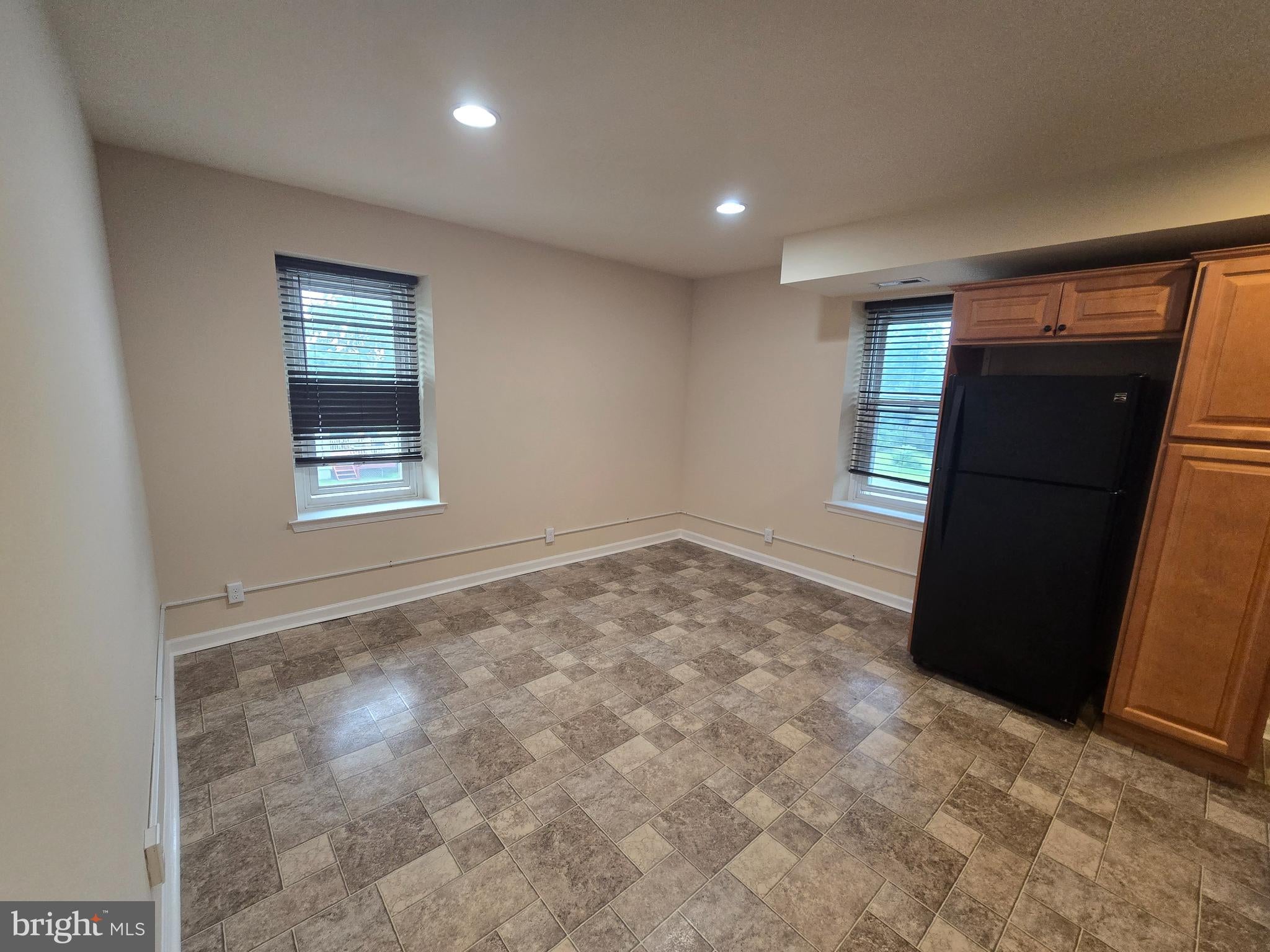4894 OLD EASTON ROAD 2ND FLOOR UNIT