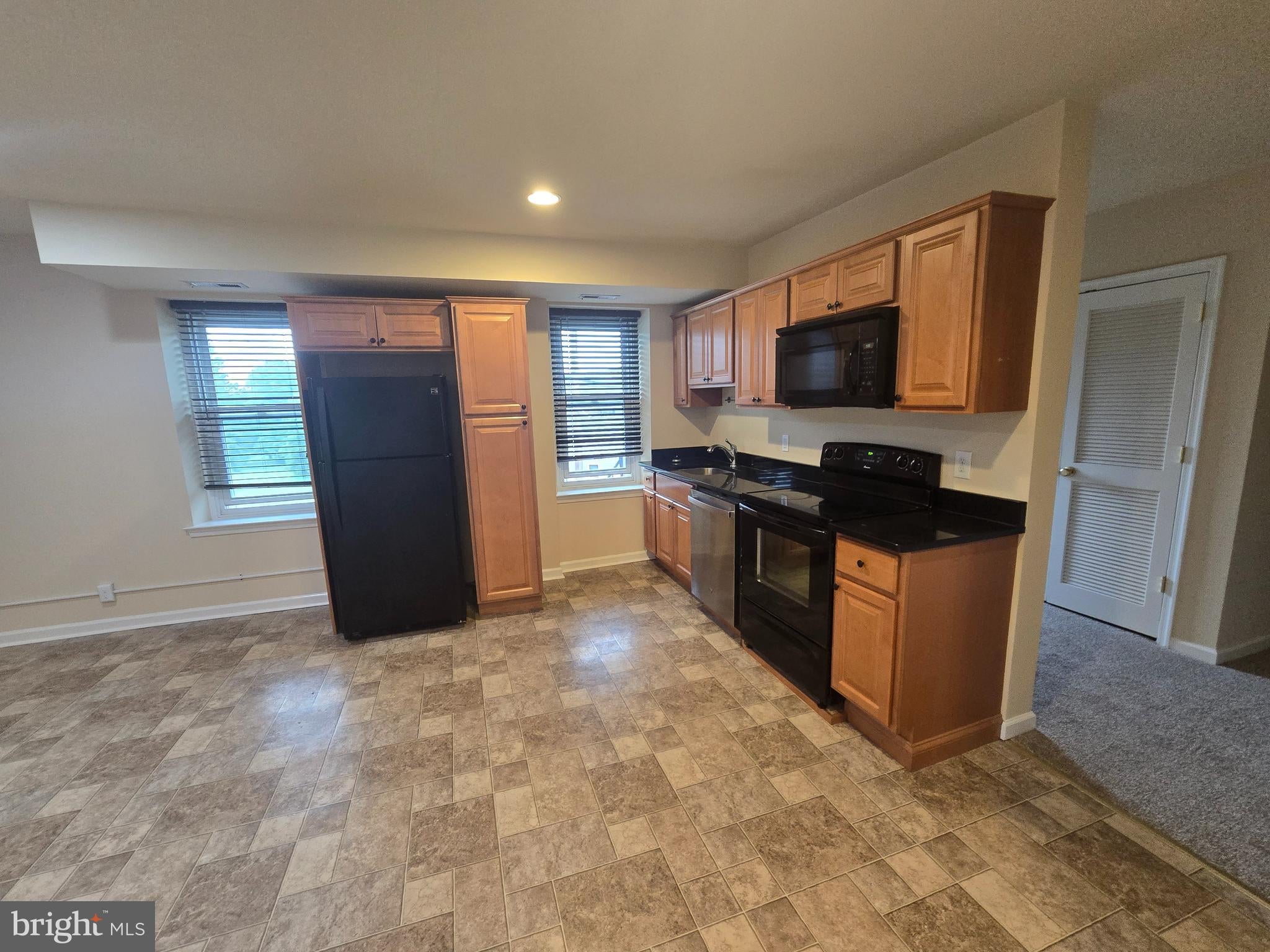 4894 OLD EASTON ROAD 2ND FLOOR UNIT