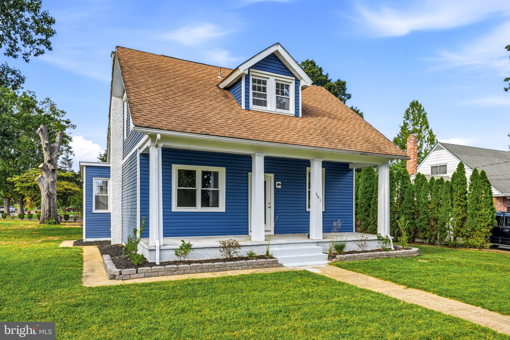 301 E MAPLE STREET