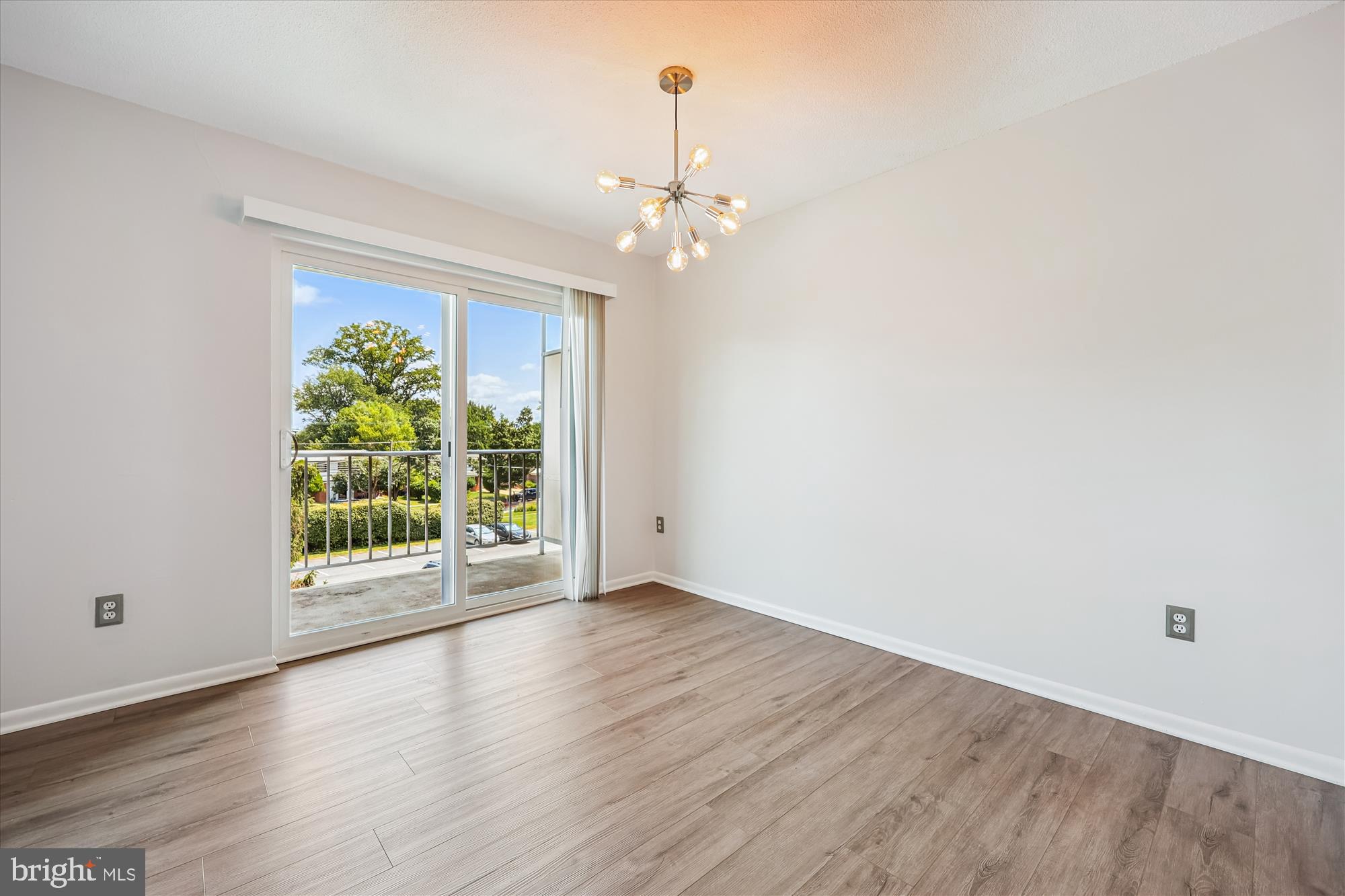 UNIVERSITY TOWERS CODM - Residential