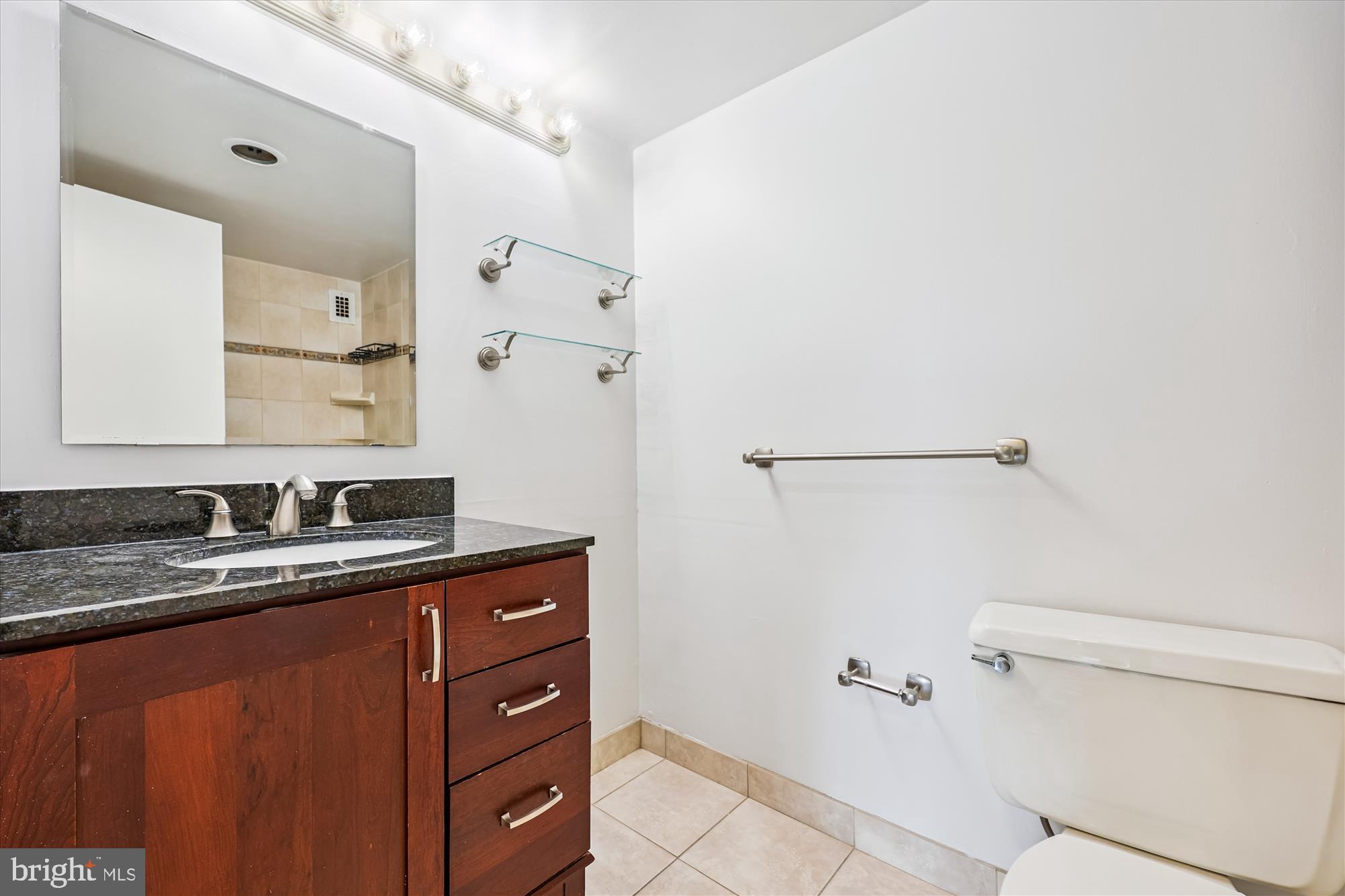 UNIVERSITY TOWERS CODM - Residential