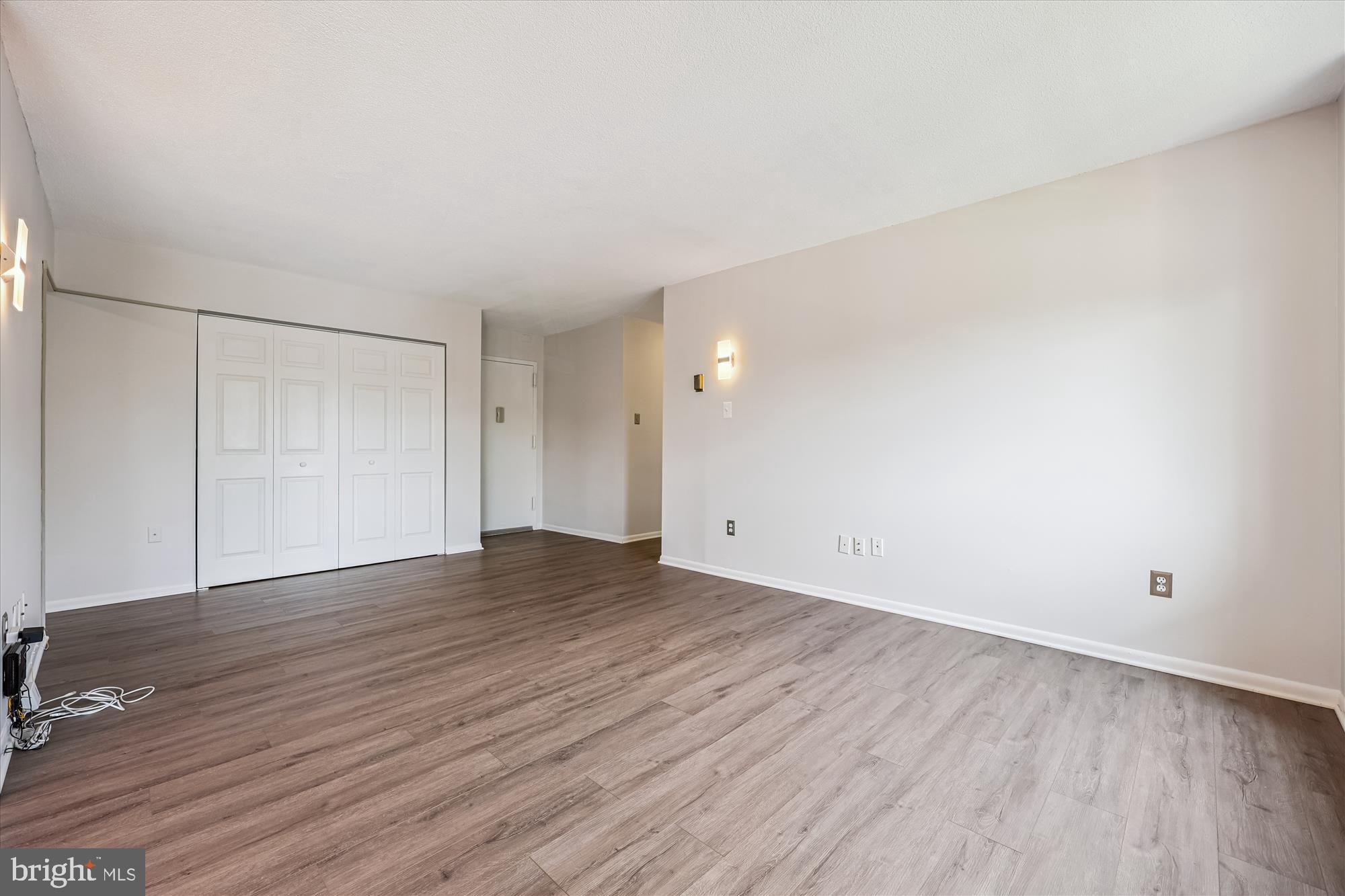 UNIVERSITY TOWERS CODM - Residential