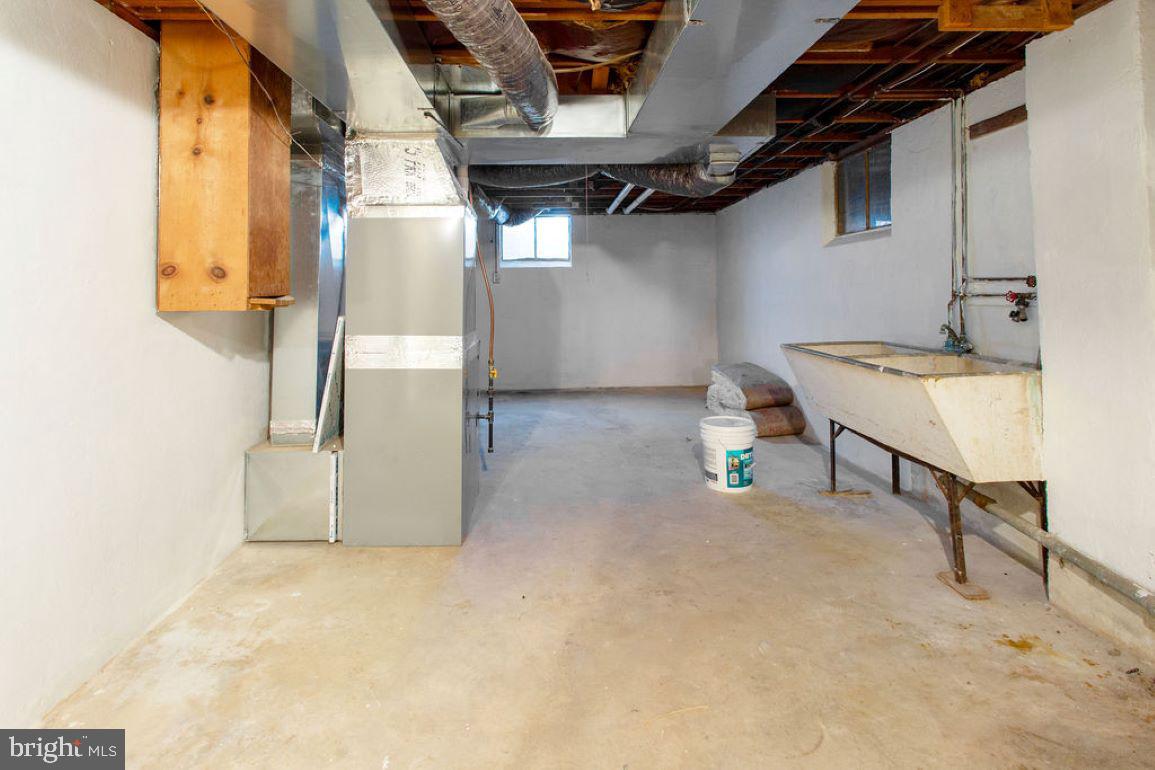 NONE, RURAL - Residential