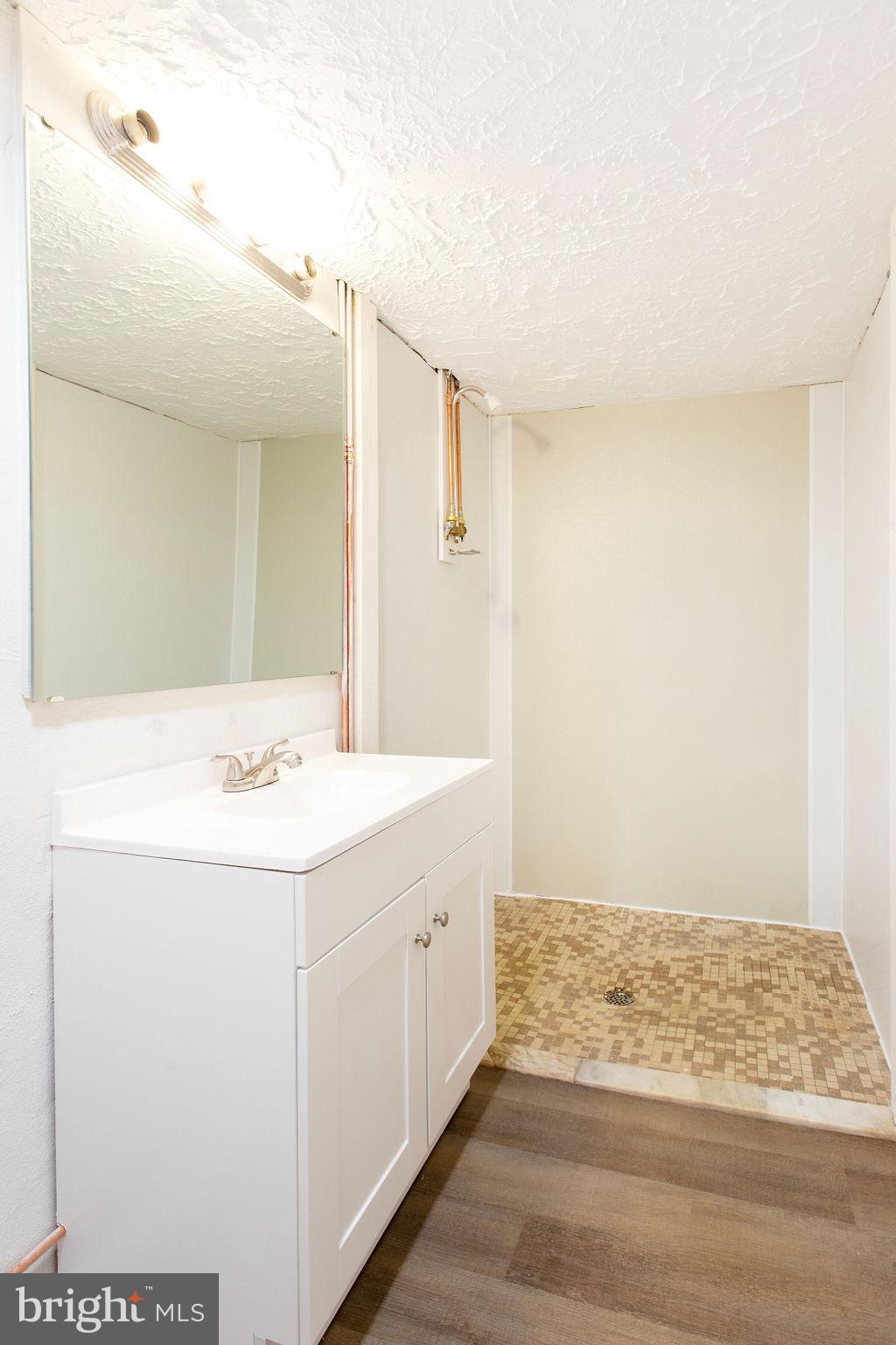 NONE, RURAL - Residential