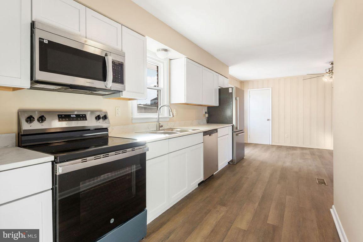 NONE, RURAL - Residential