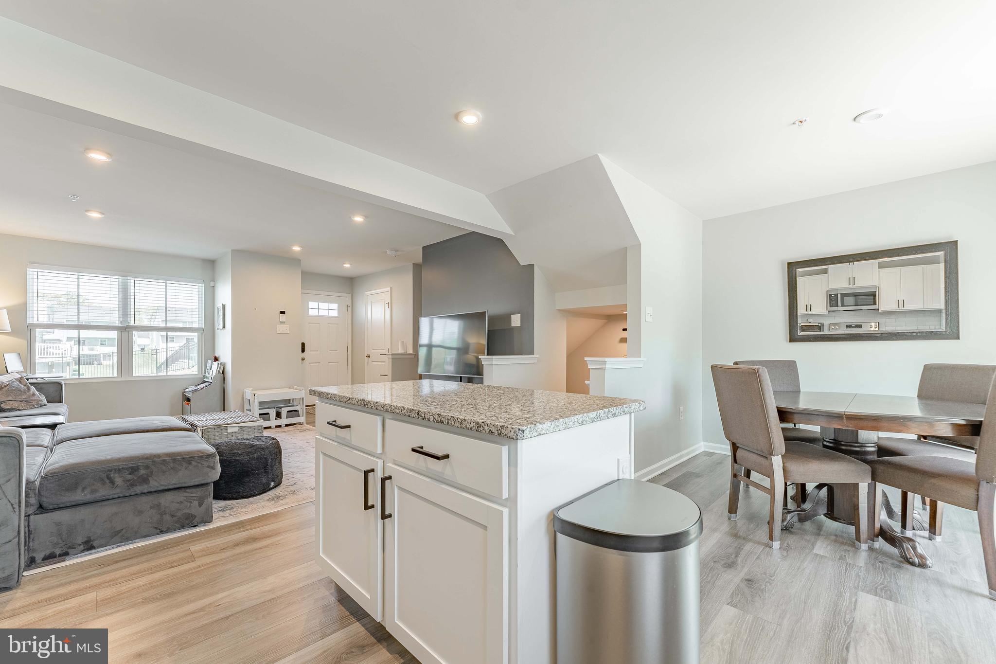 SANATOGA CROSSING - Residential
