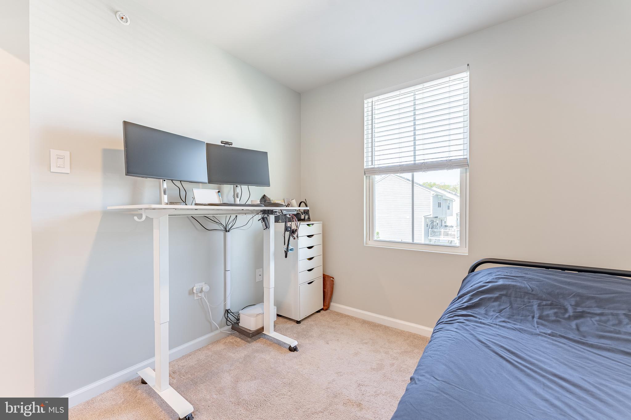 SANATOGA CROSSING - Residential