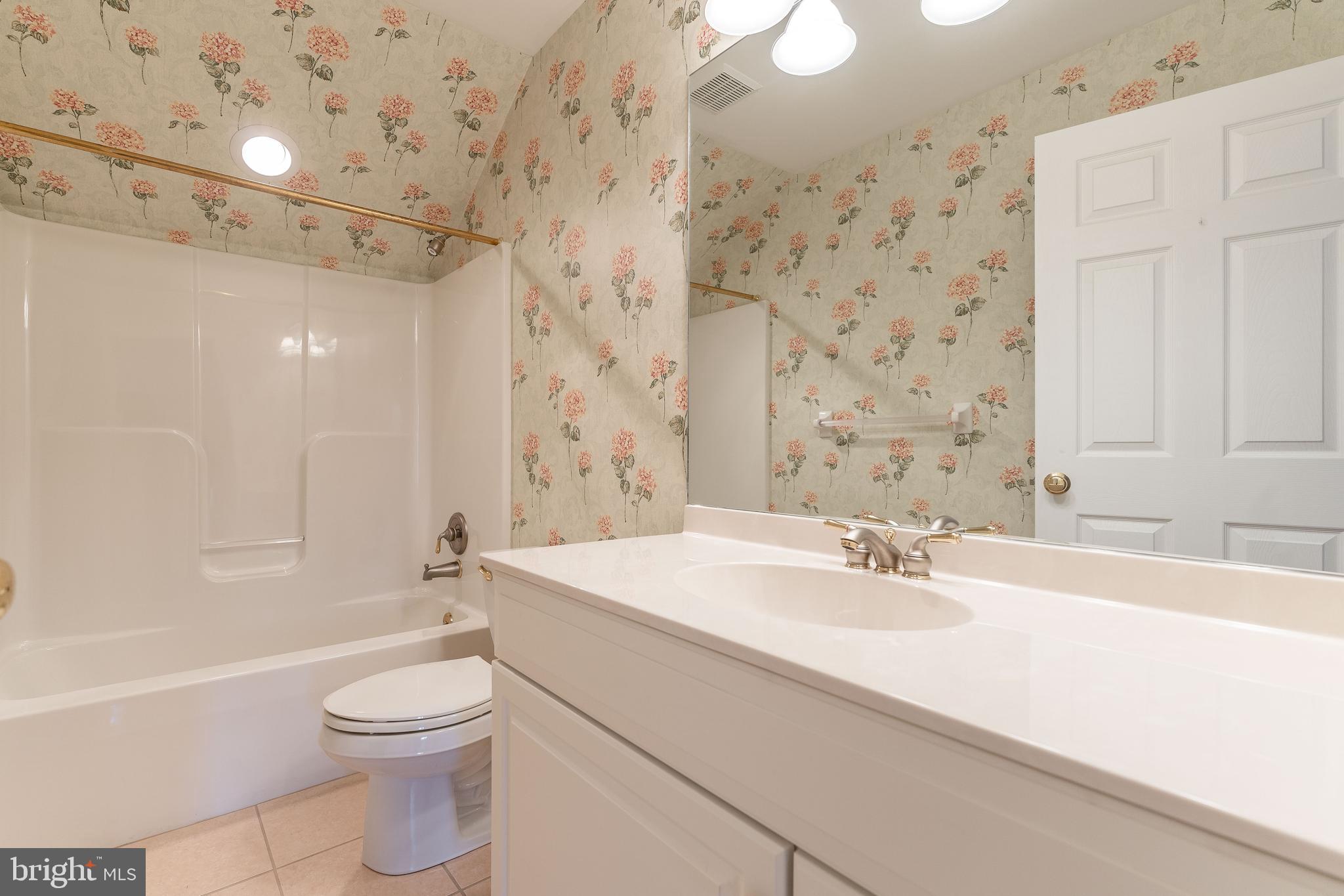 RED LION - Residential