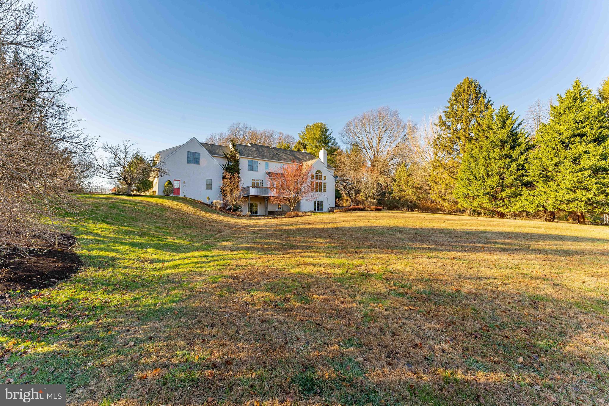 RED LION - Residential