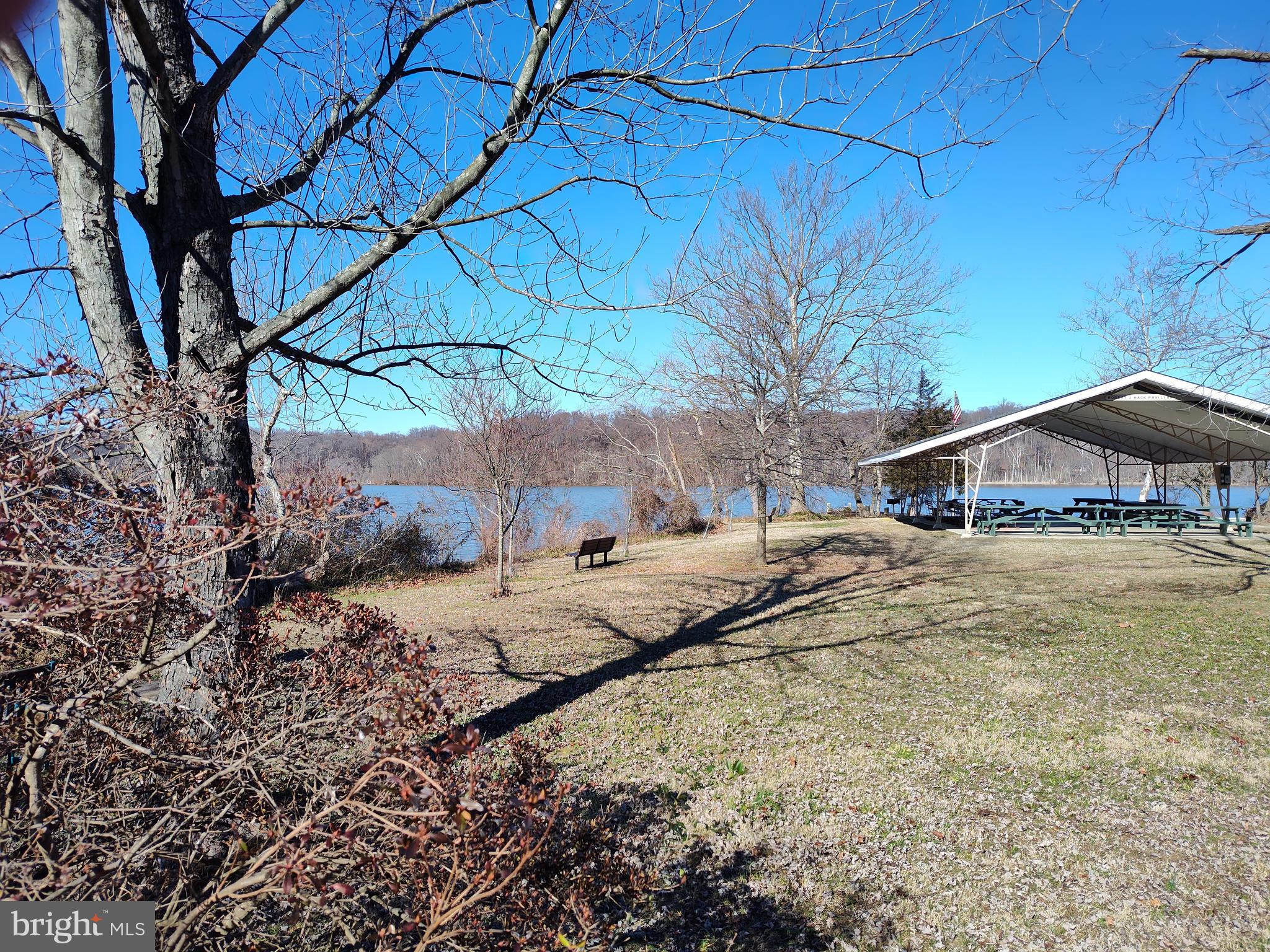 CALVERT MANOR - Land