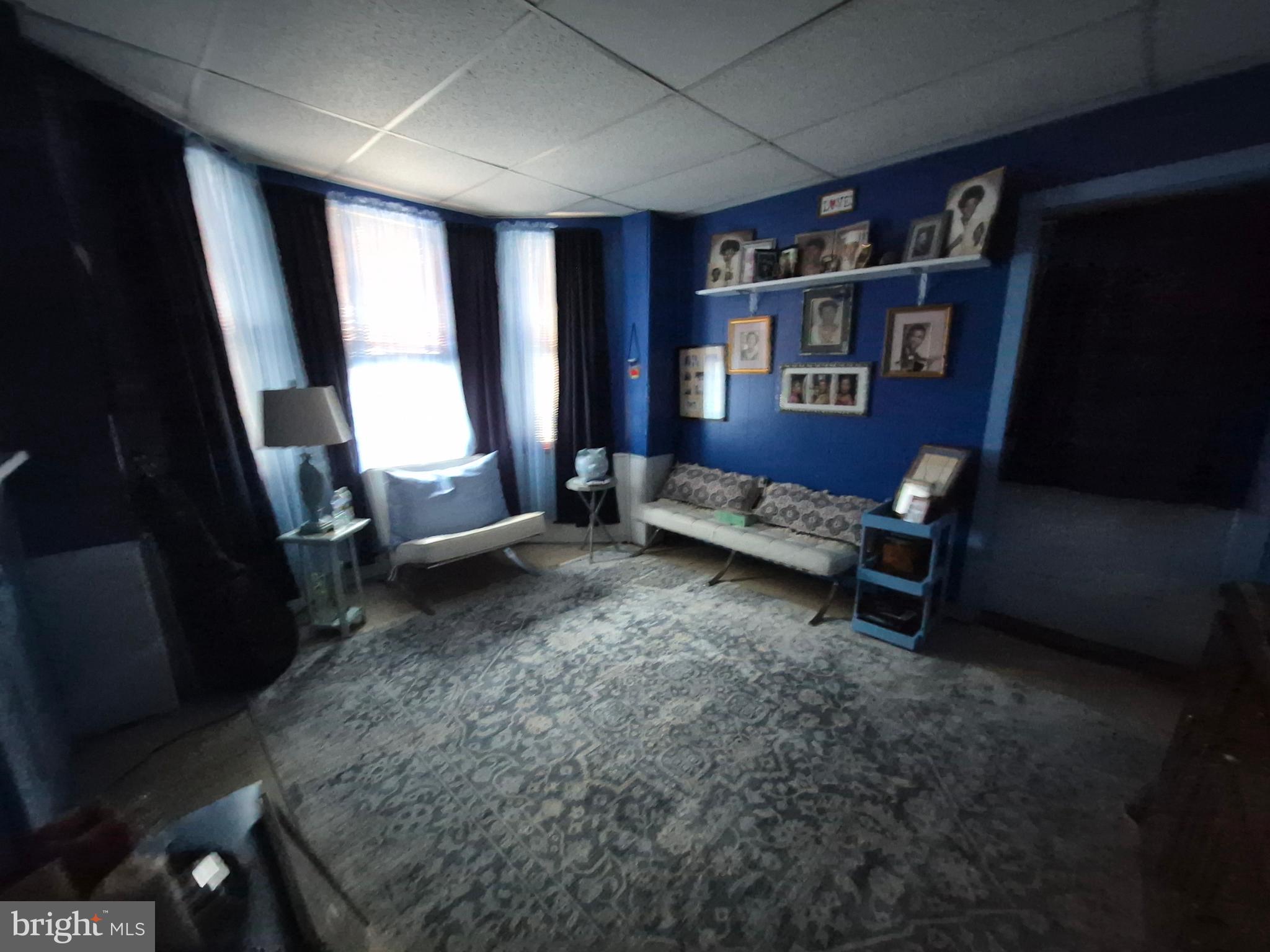 COOL SPRING - Residential