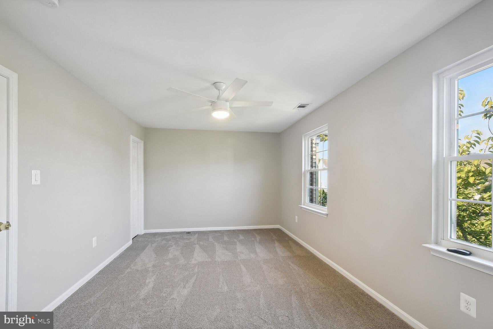 PARADISE - Residential